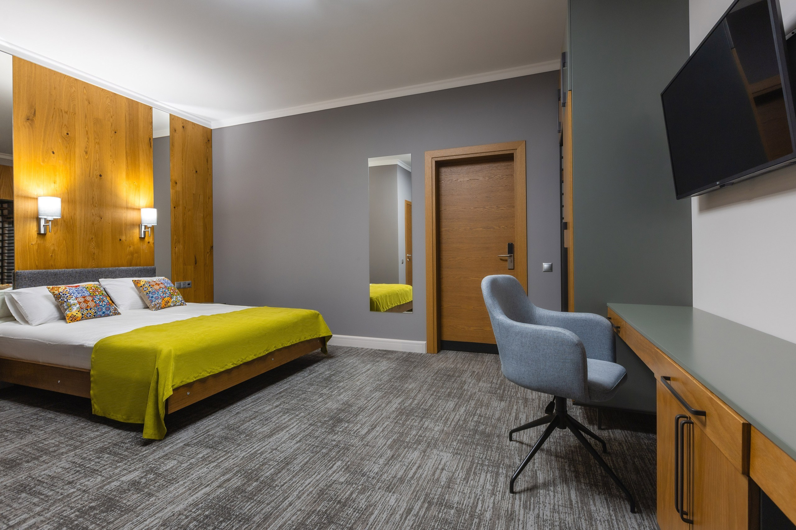 САГУМ. Семейный фотограф на крещение и венчание