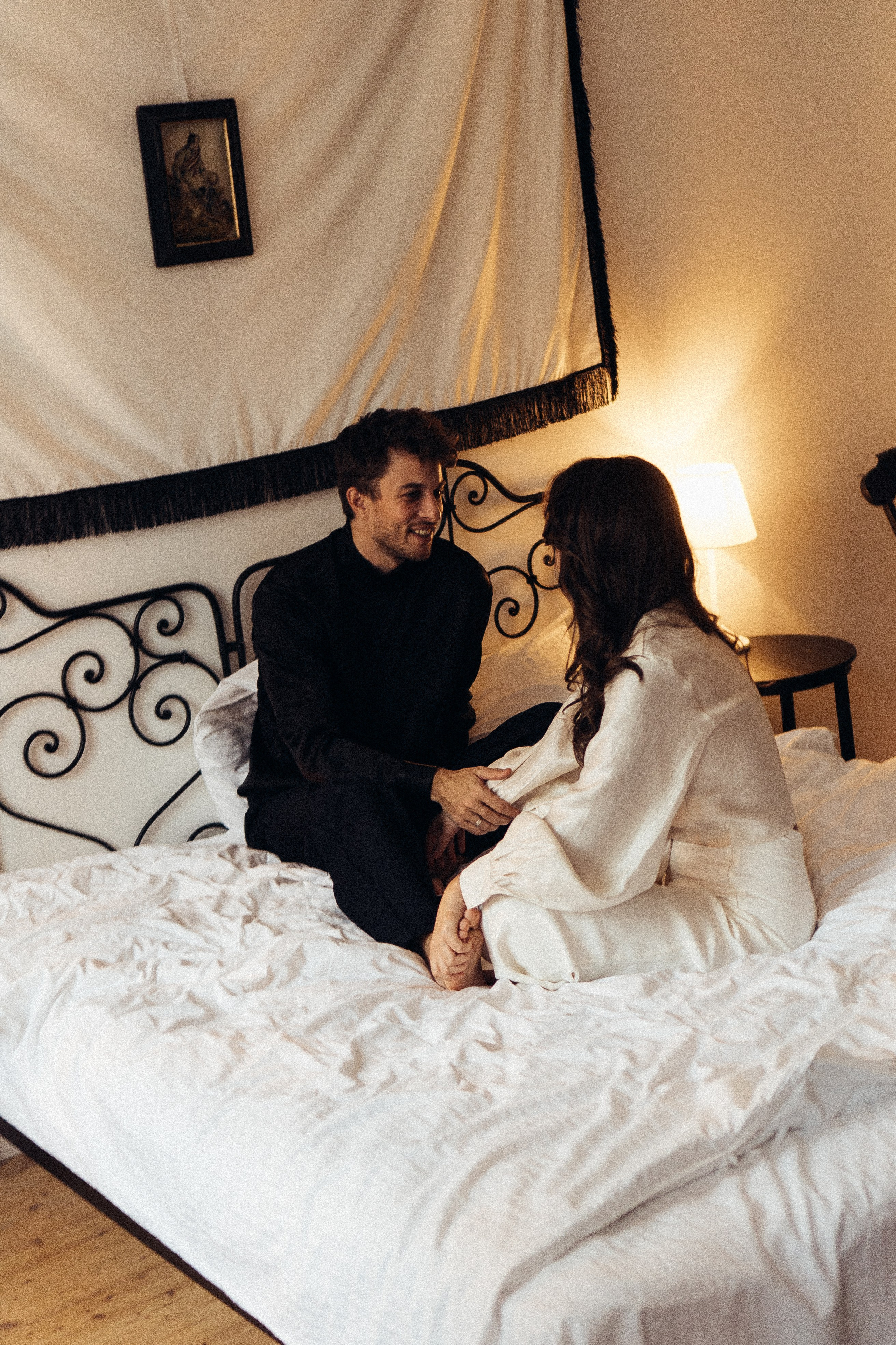 УТРО ЖЕНИХА И НЕВЕСТЫ В ПИТЕРСКОЙ КВАРТИРЕ И СЬЕМКА С СВАДЕБНЫХ ОБРАЗАХ. Профессиональный фотограф, Санкт-Петербург — Виктория Богомолова