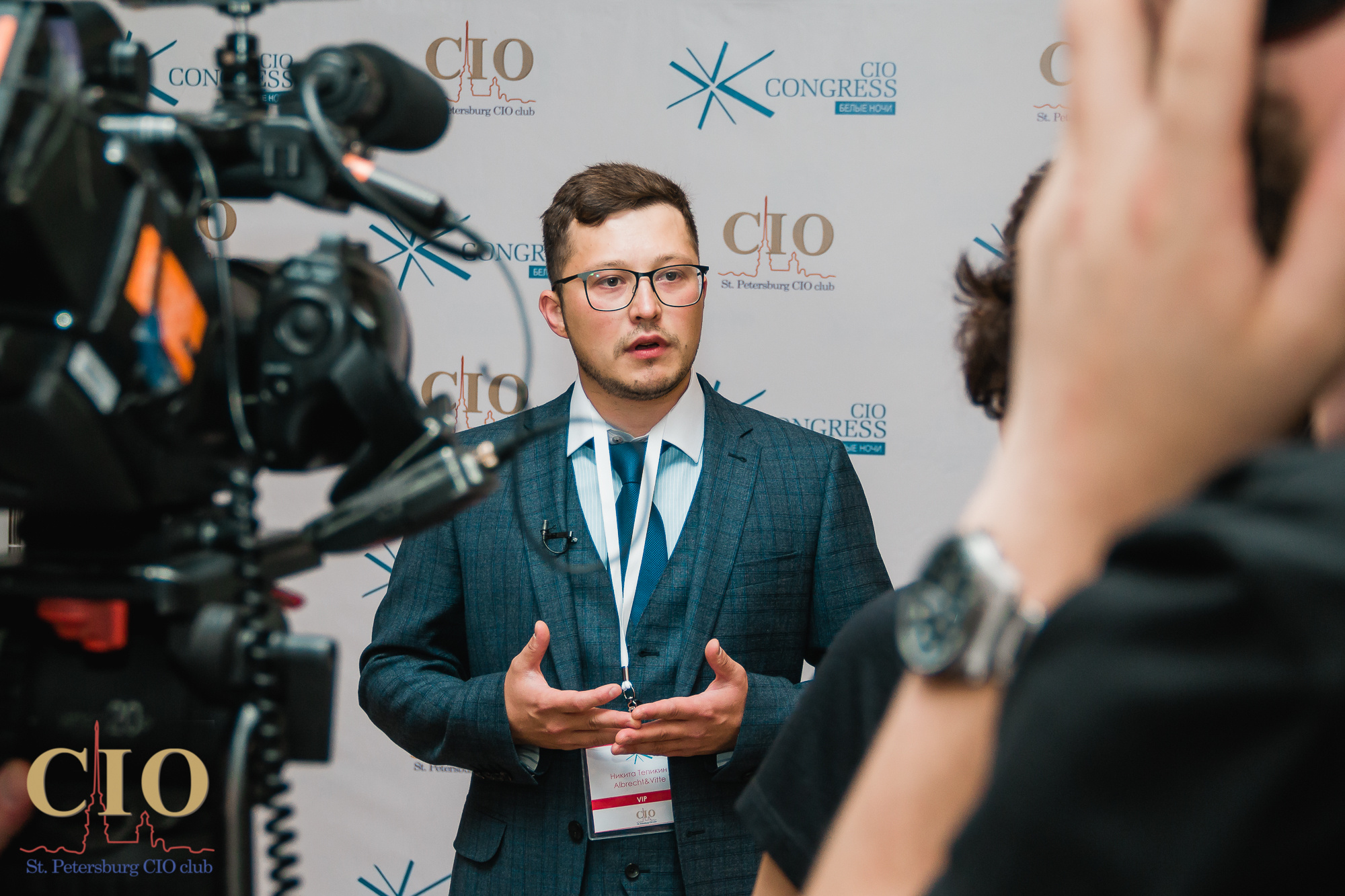 Бизнес конференции. Свободный фотограф