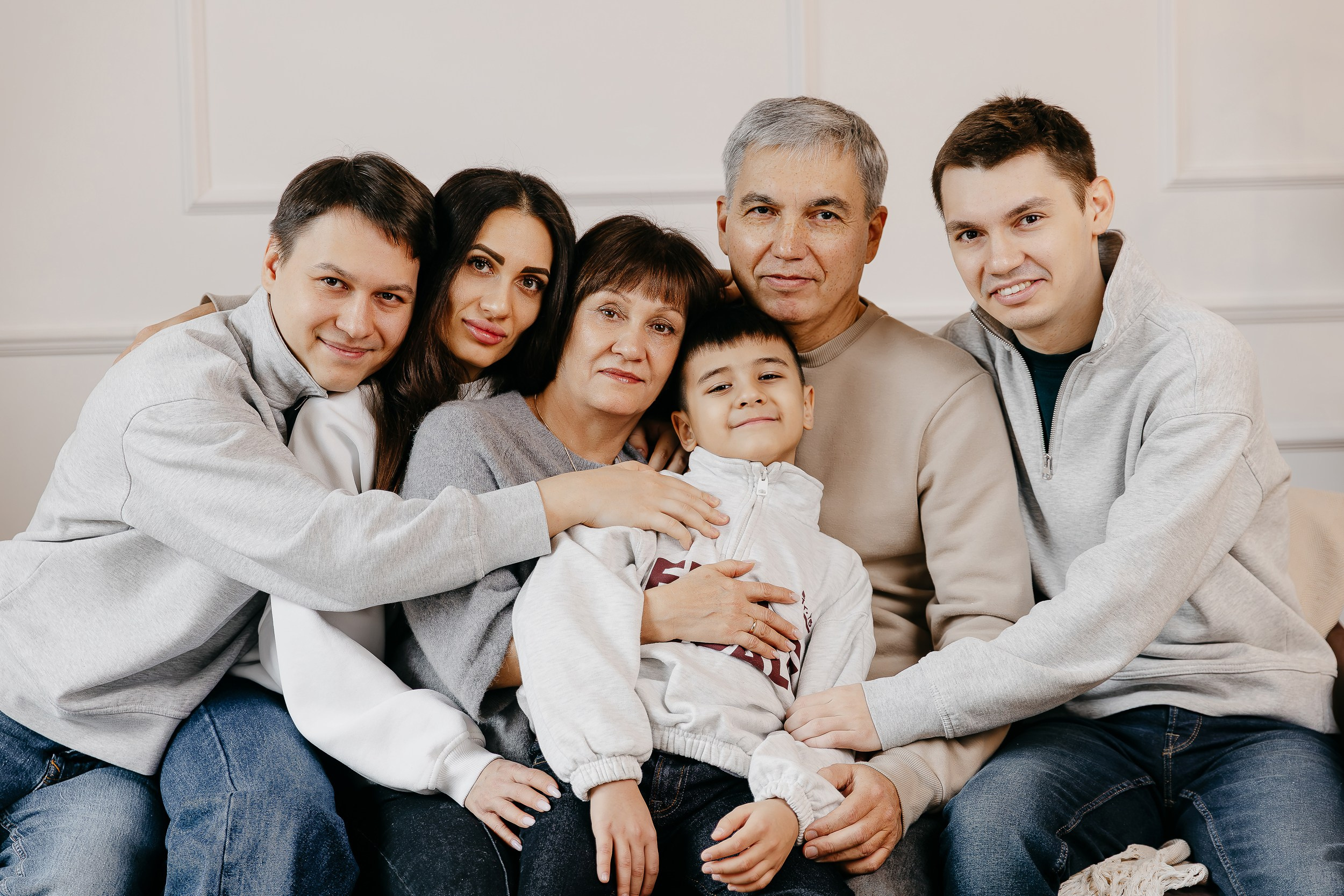 Групповая фотосъёмка для семьи Зайнутдиновых. Тимур Аминов | Фотограф в Кемерове