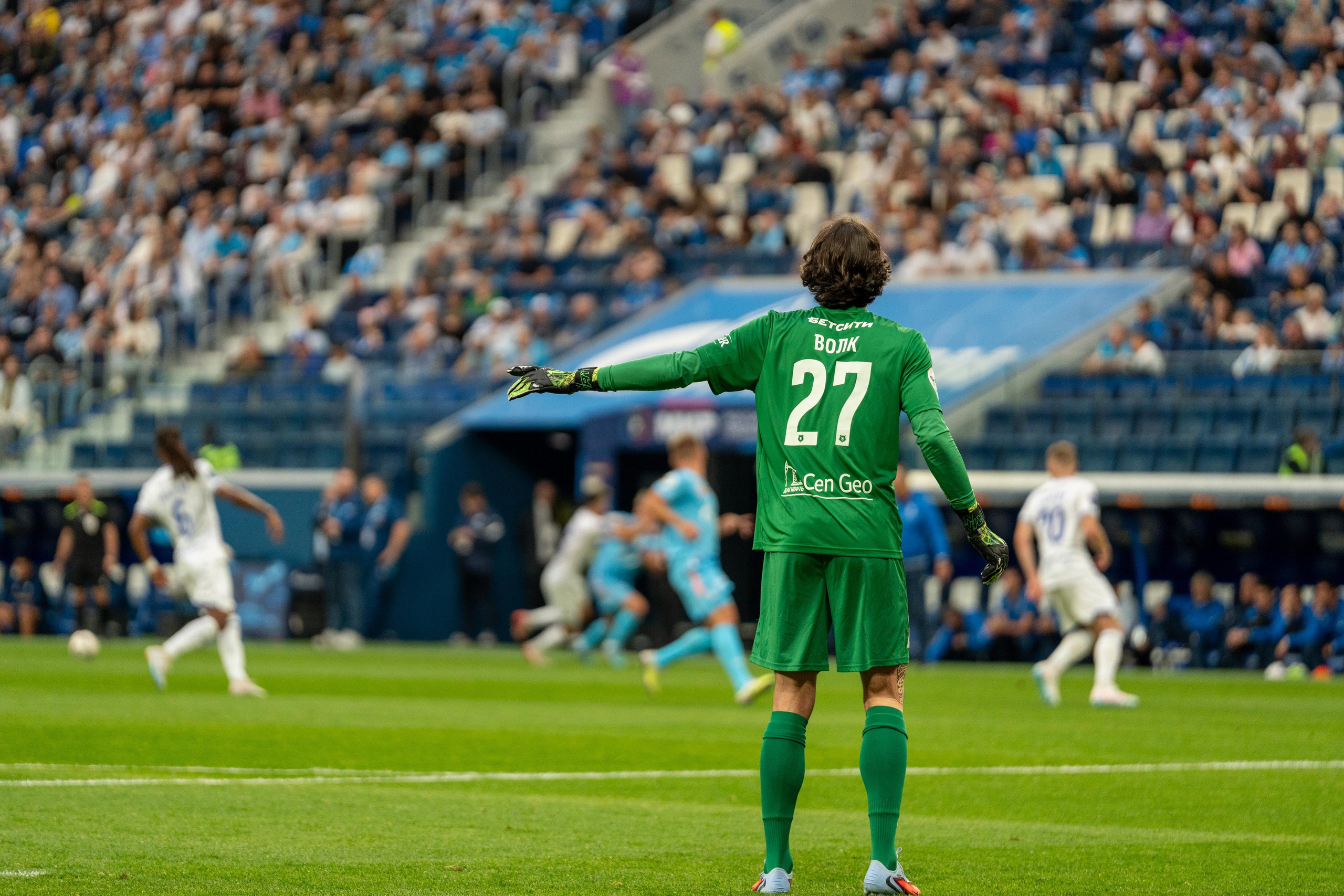 Спортивный фотограф Санкт-Петербург запечатлел вратаря «Динамо» на Газпром Арене