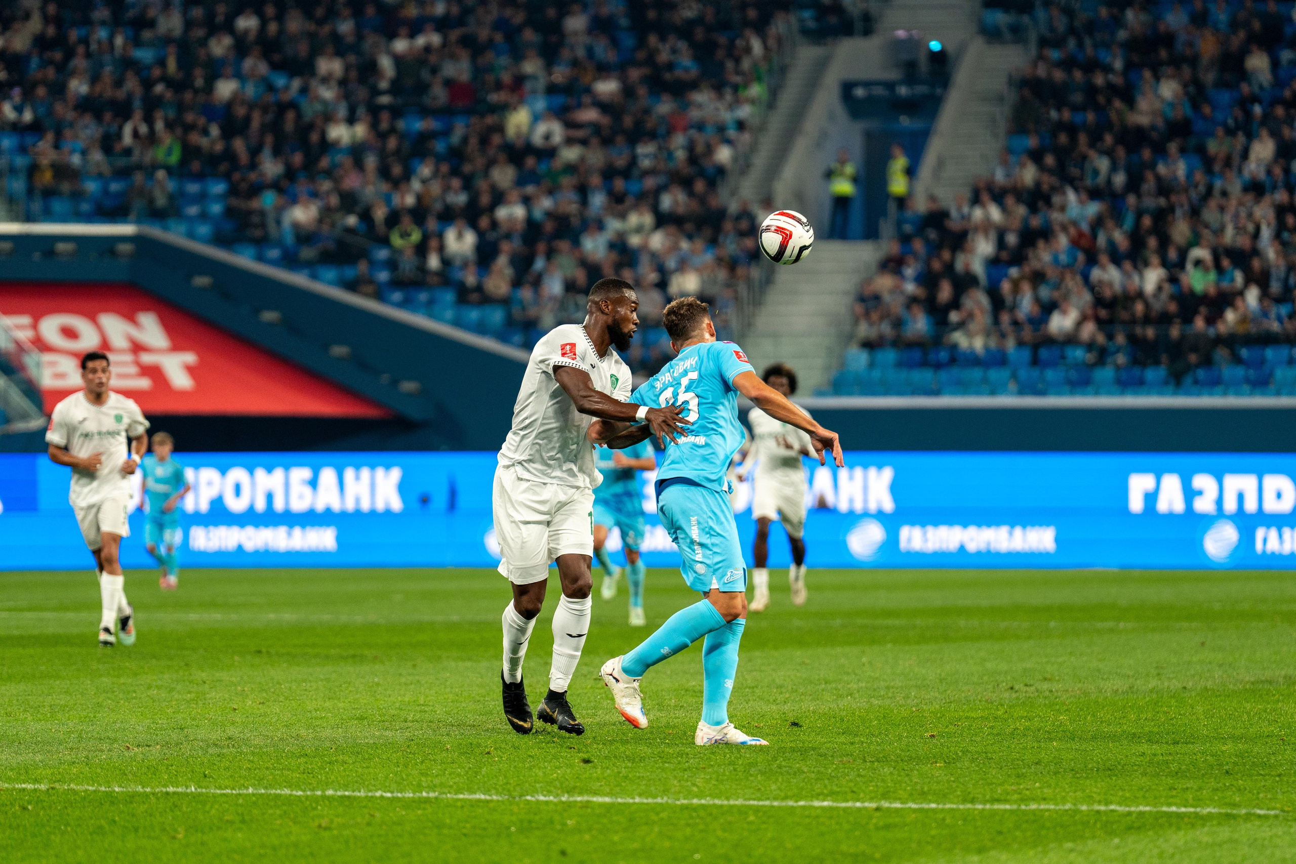 Спортивный фотограф Санкт-Петербург запечатлел игру Зенит–Ахмат