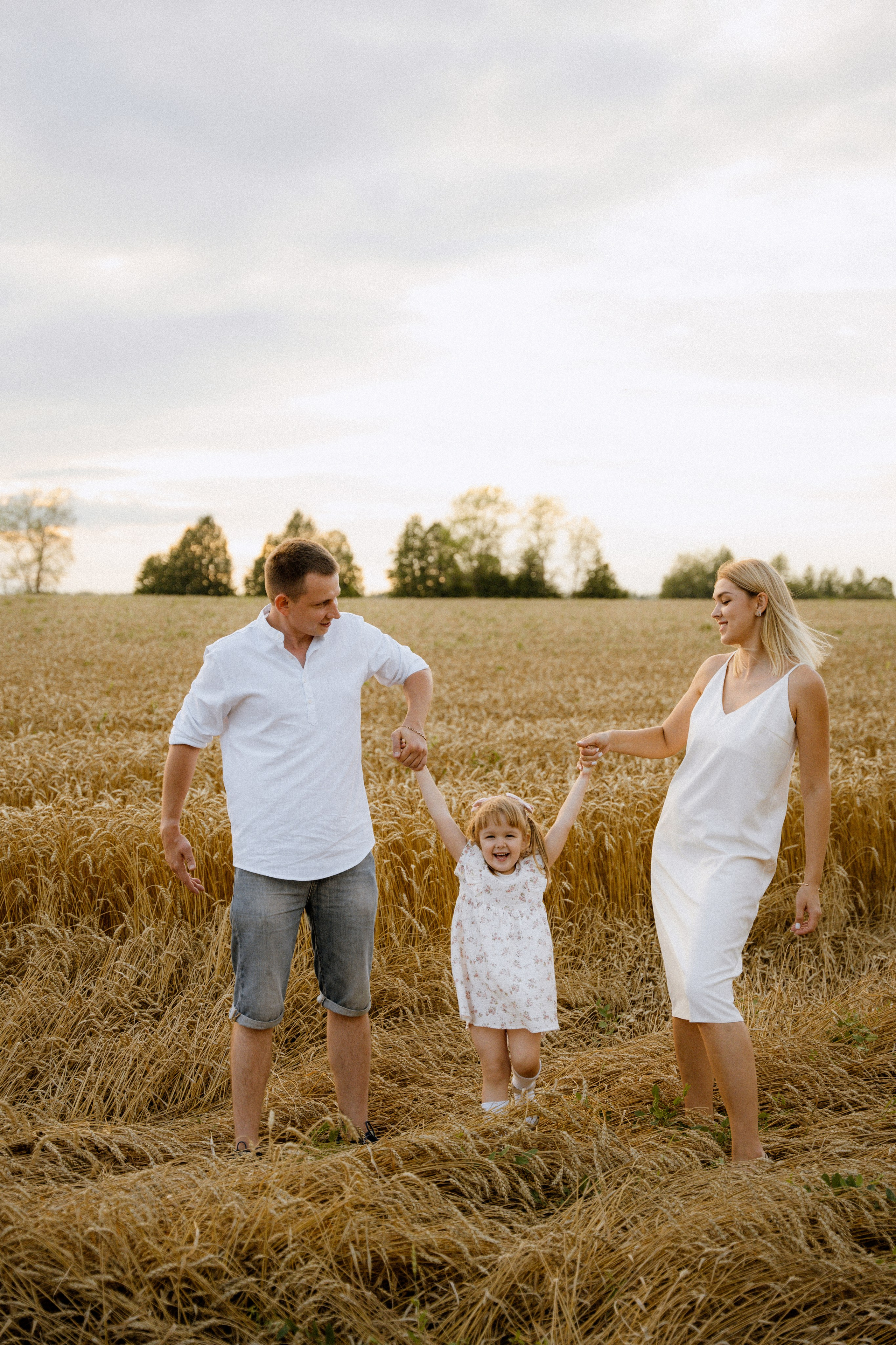 Аня с семьёй 14.08.2023. Свадебный и семейный фотограф Кристина Лисина в Арзамасе