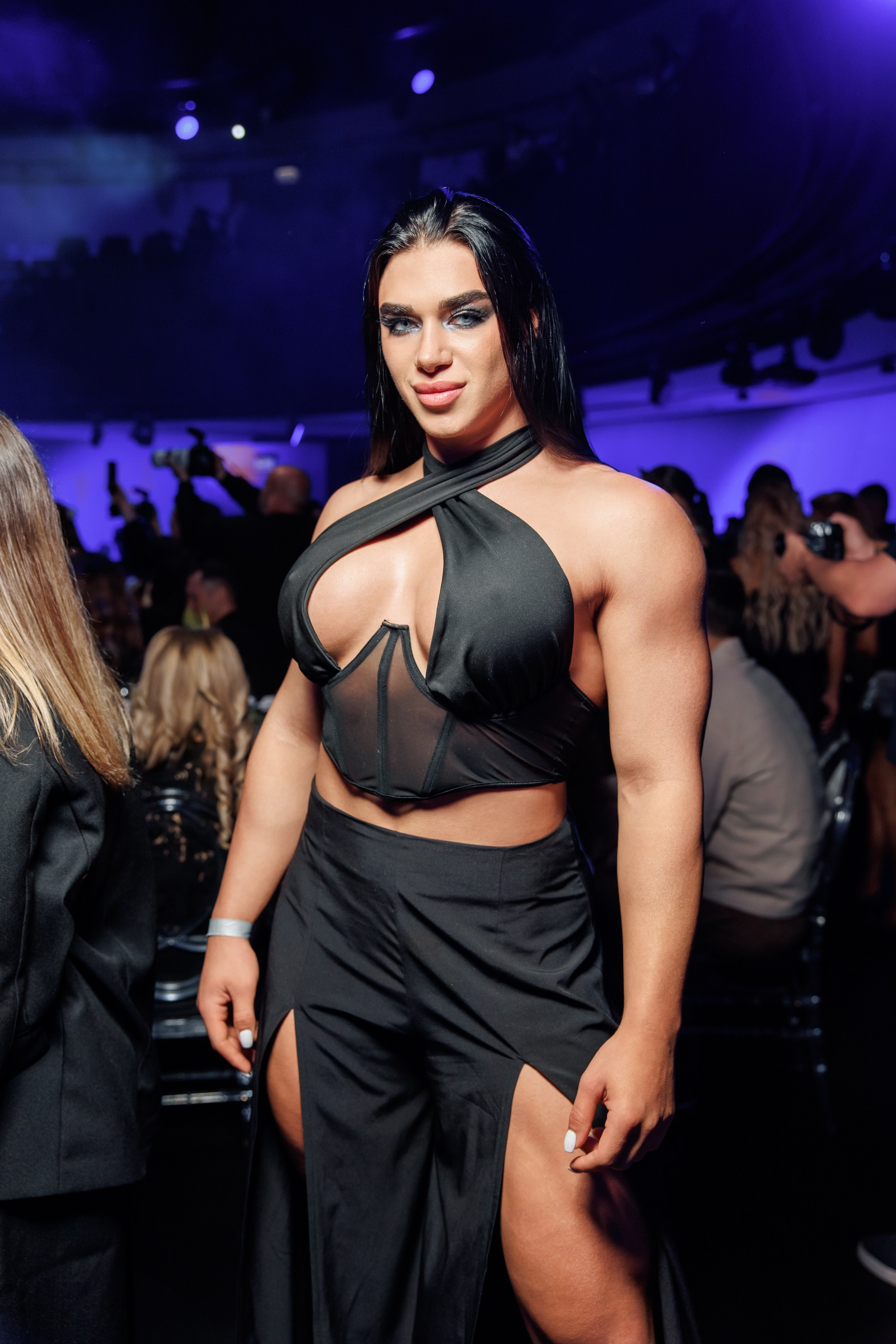 Премия глянцевого журнала FB. Репортажный фотограф. Москва. Алина Ланская