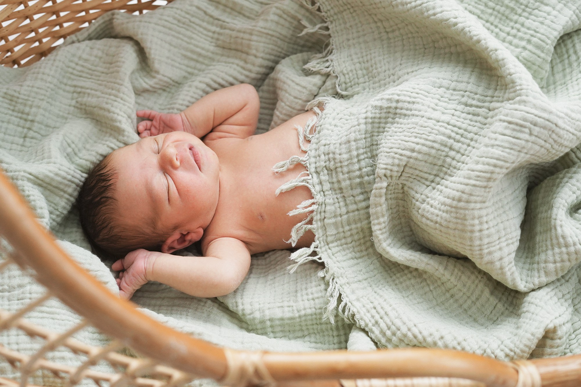 Newborn фотосессия. Главная