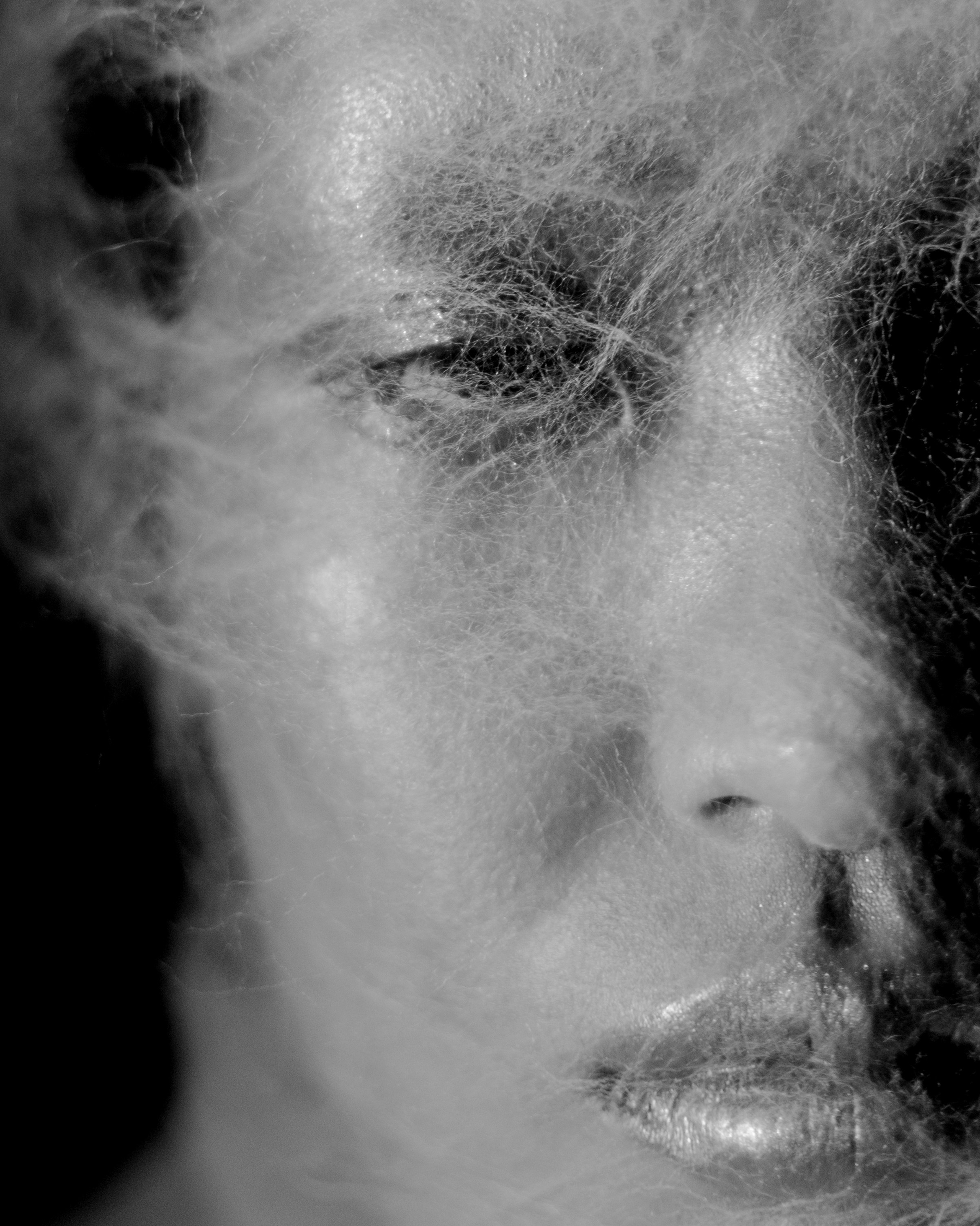 Cady. Photographer in Tokyo Anatolii Ozarto