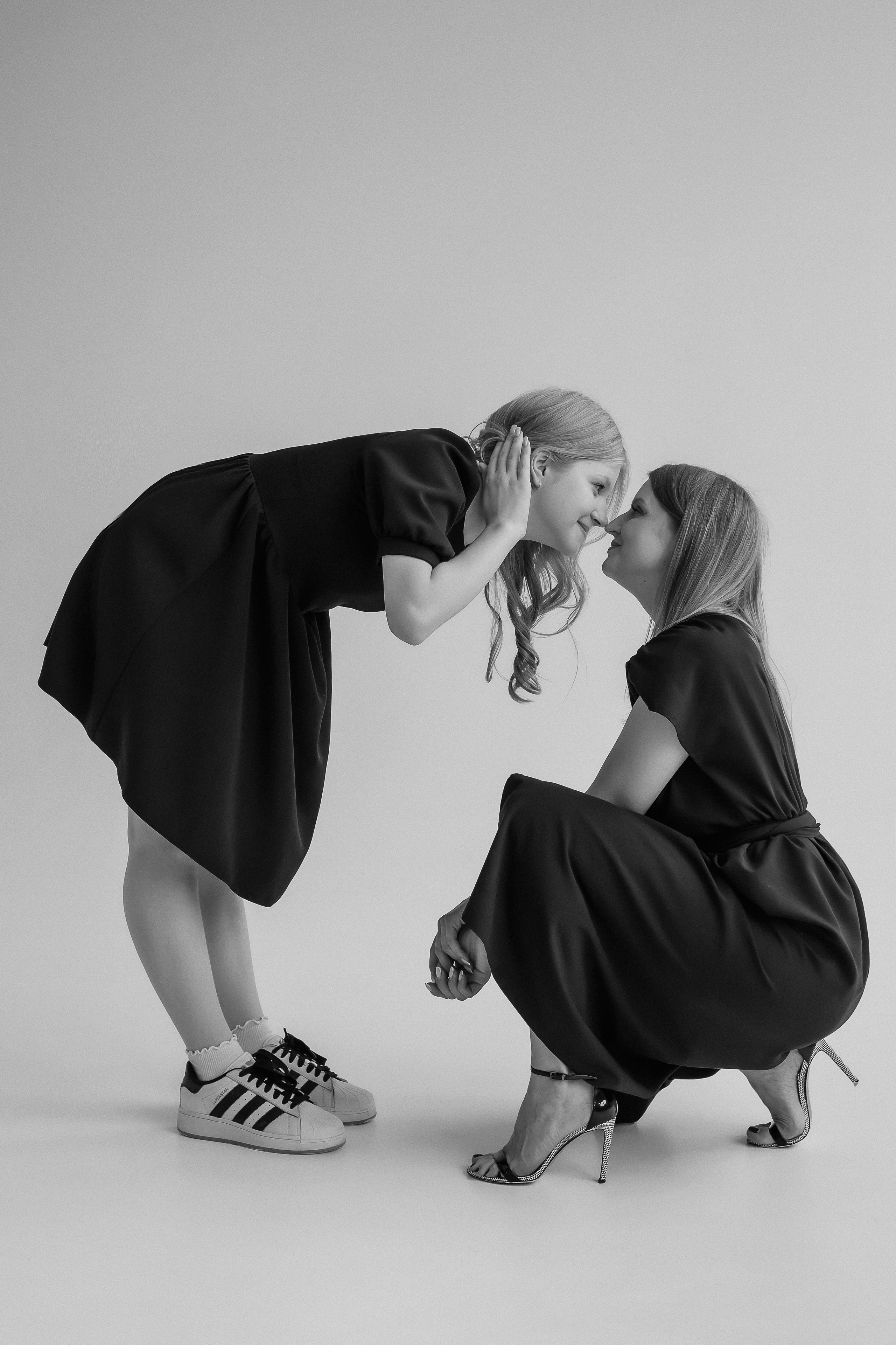 Семейная на циклораме. Фотограф Екатеринубрг/Верхняя Пышма