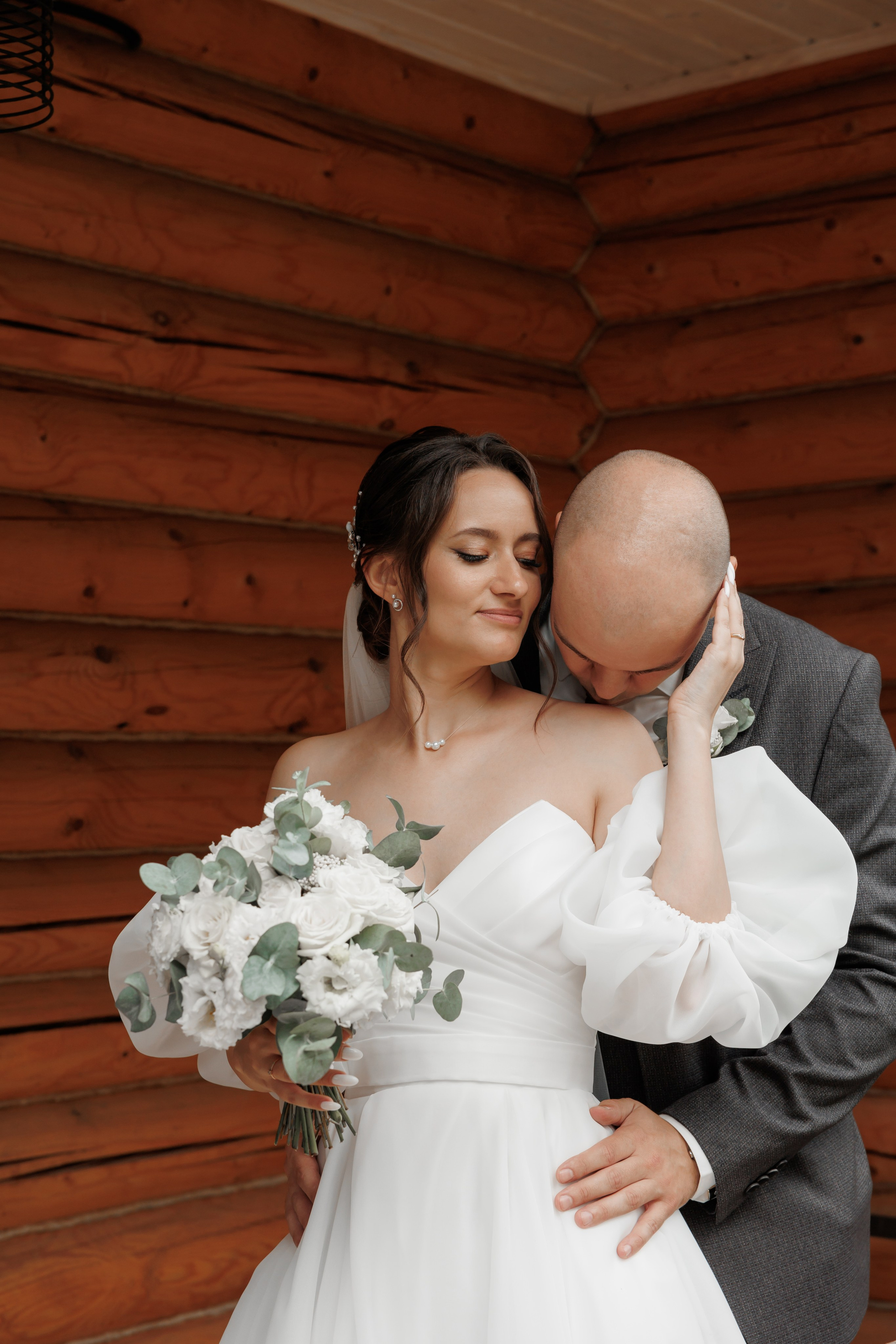 Полина и Дмитрий, загородный клуб «Барин», ЗАГС в г. Пушкино. Свадебный и репортажный фотограф (Москва, Королев и другие)