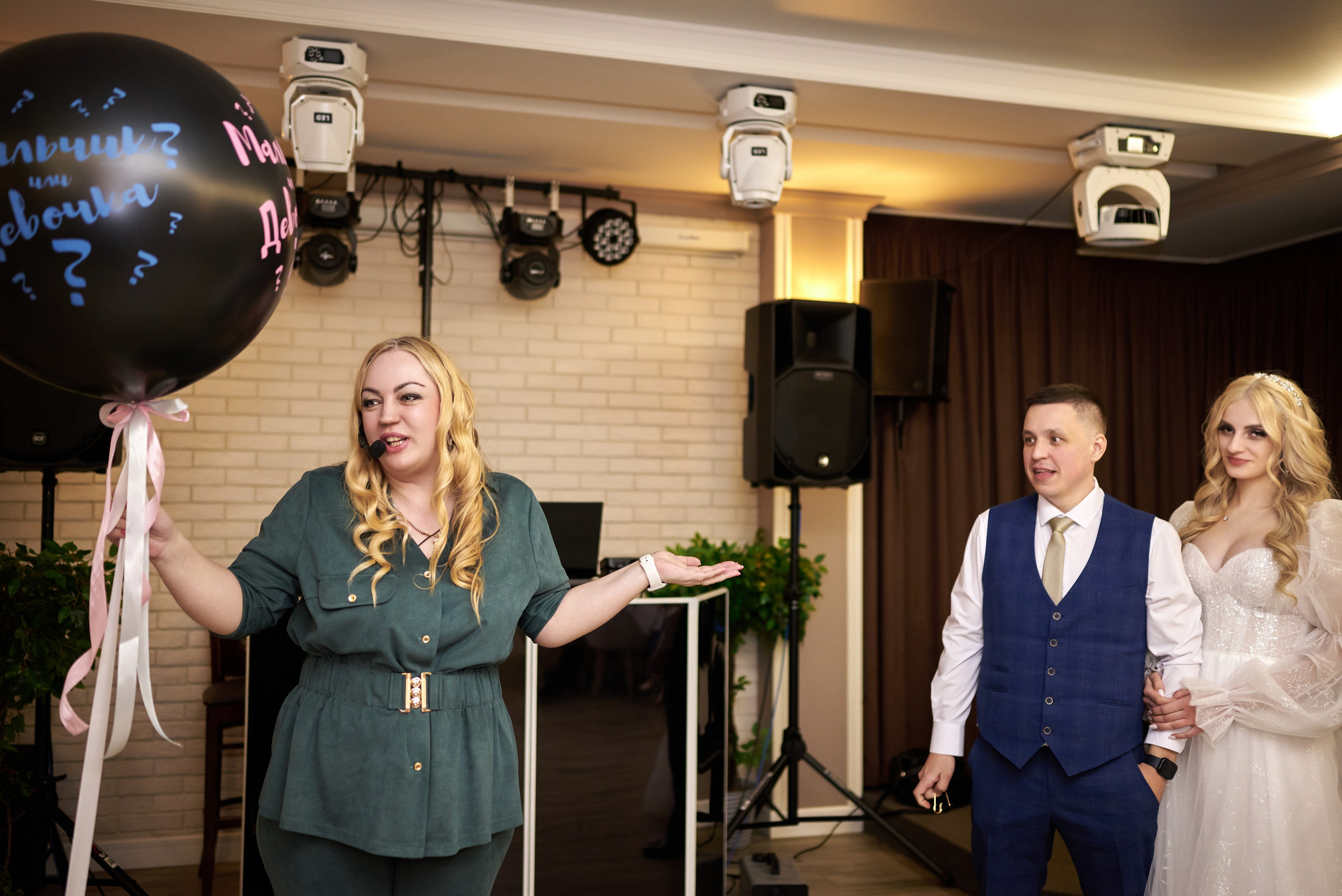 Фотограф Старый Оскол, Губкин. Свадебная фотосессия, доступная цена. Профессиональный фотограф Старый Оскол, Губкин — свадьба, венчание, крещение, юбилей и день рождения