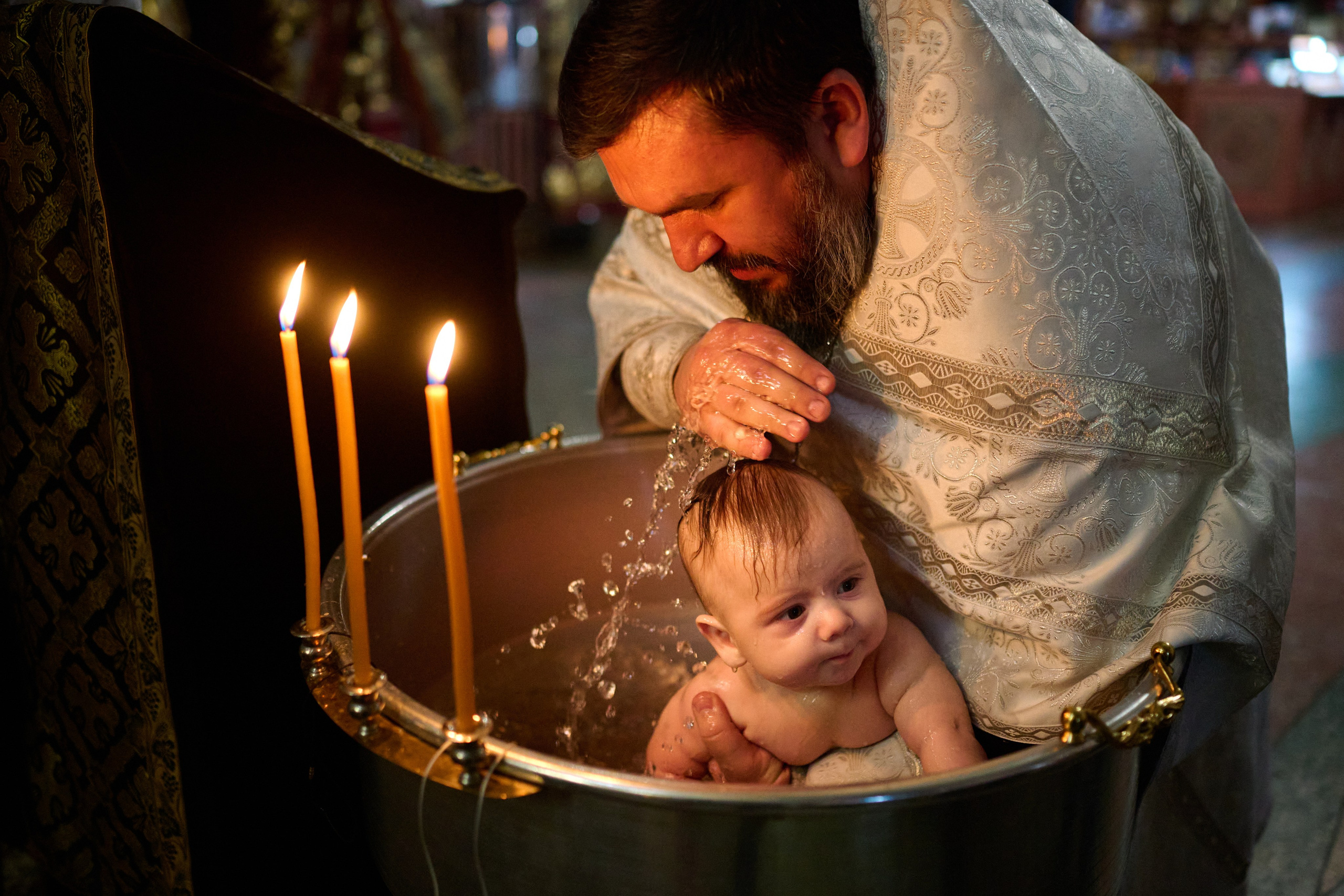 Фотосъемка крещения Саши. Профессиональный фотограф Старый Оскол, Губкин — свадьба, венчание, крещение, юбилей и день рождения
