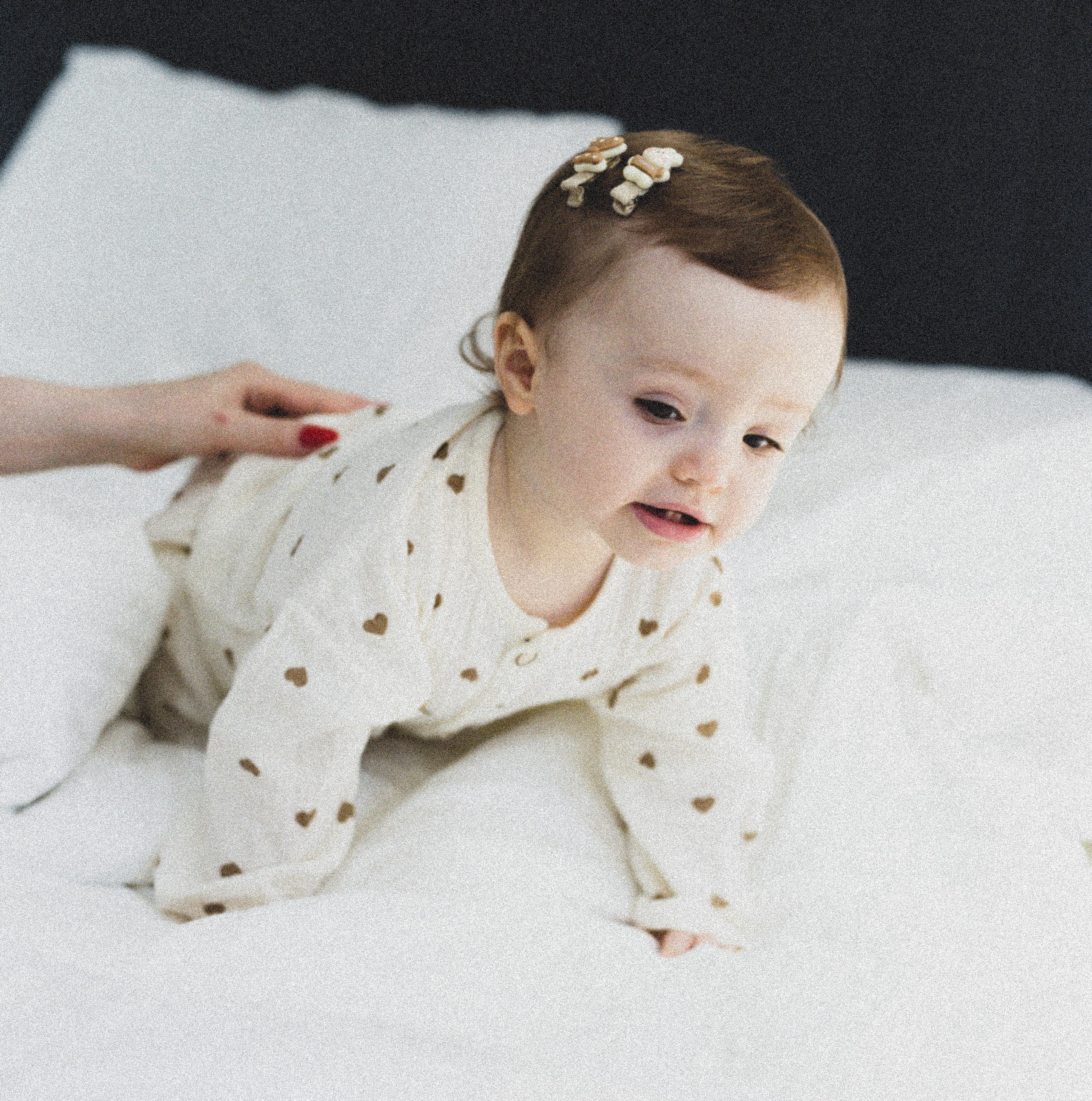 Мама и малыш lifestyle. Фотограф беременных и новорождённых в Краснодаре