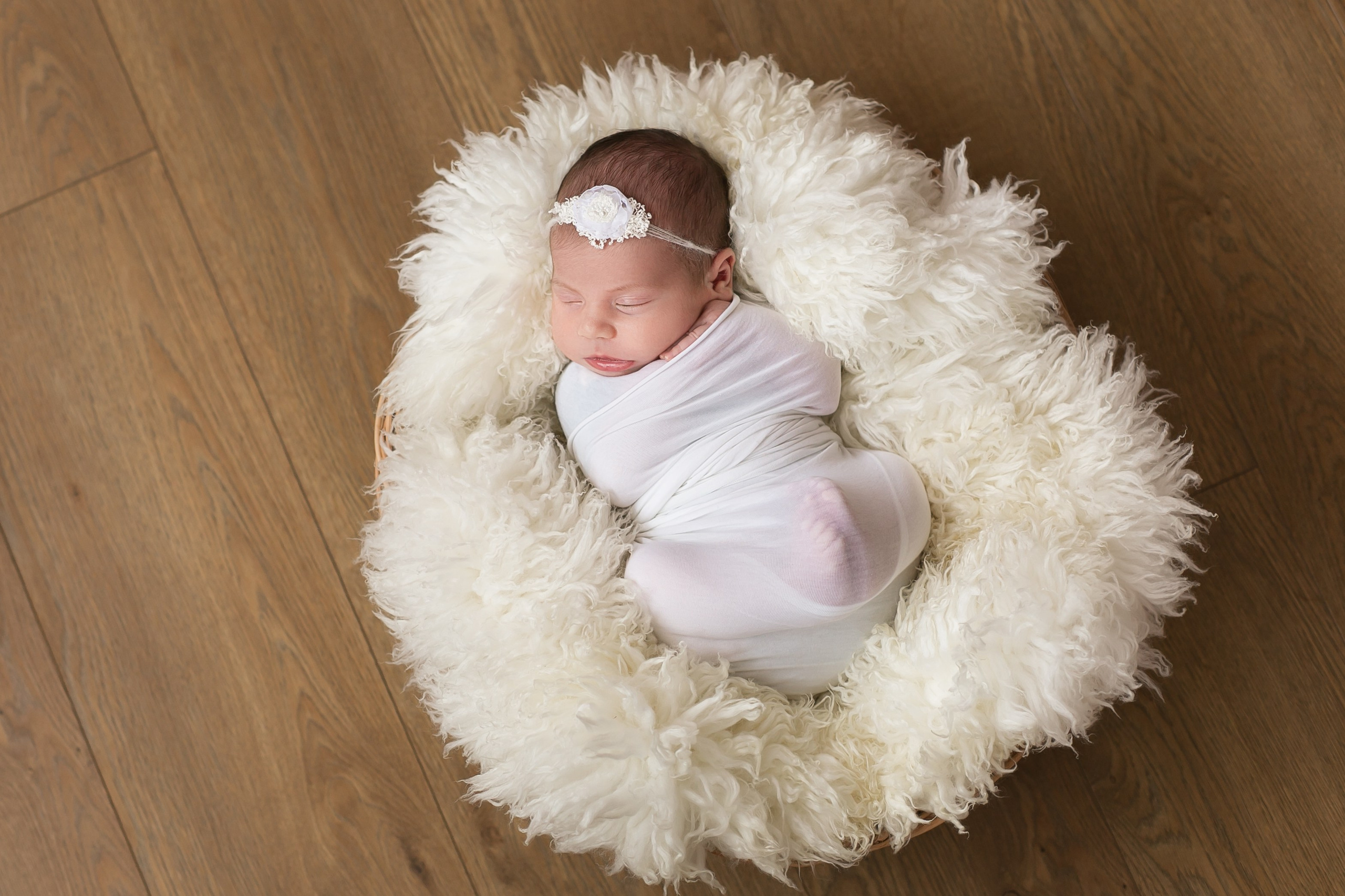 PH @blossombabyru. Retoucher Aleksmokh