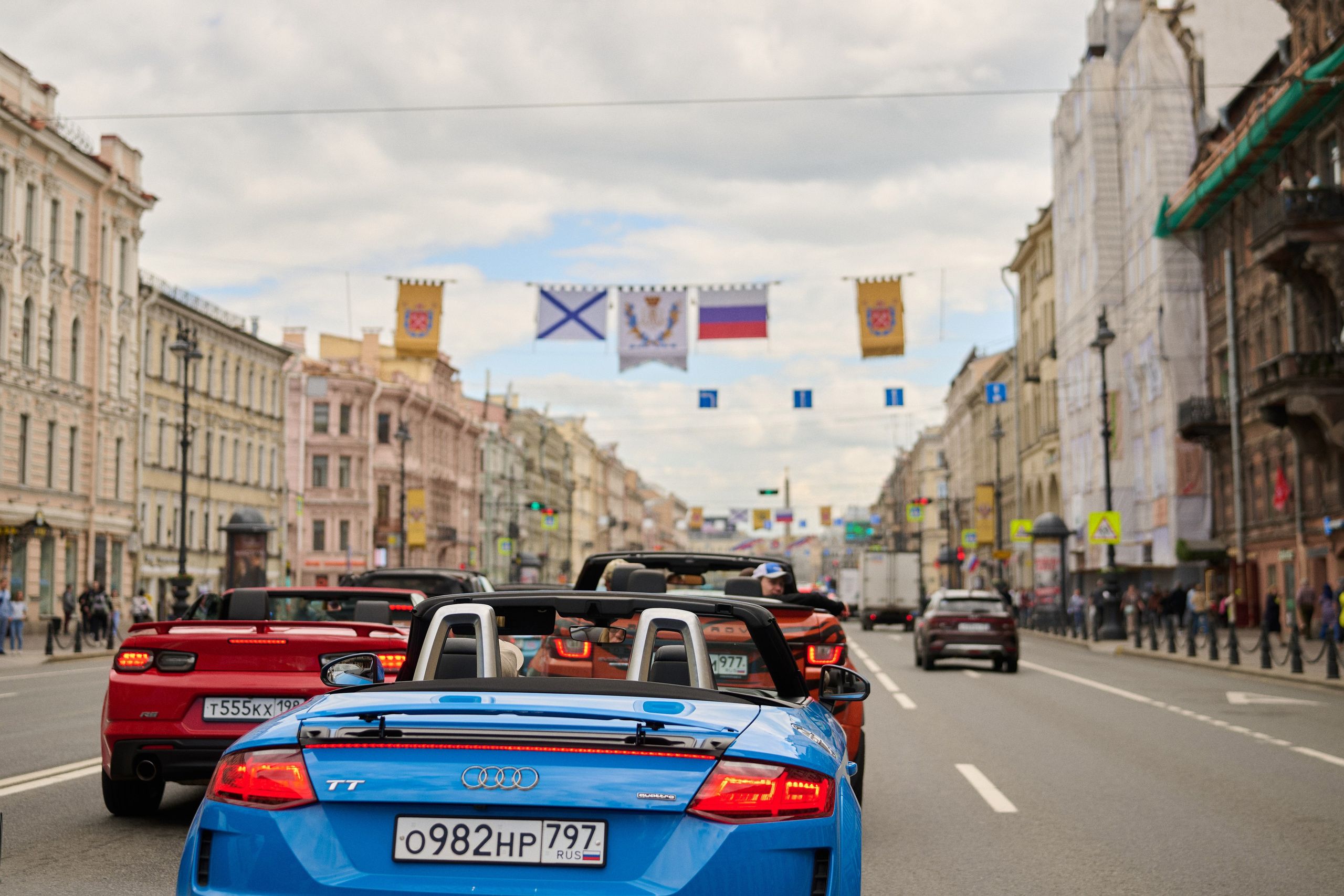 Вечеринка кабрио клуба. Фотосессия в Санкт-Петербурге | Услуги профессионального фотографа