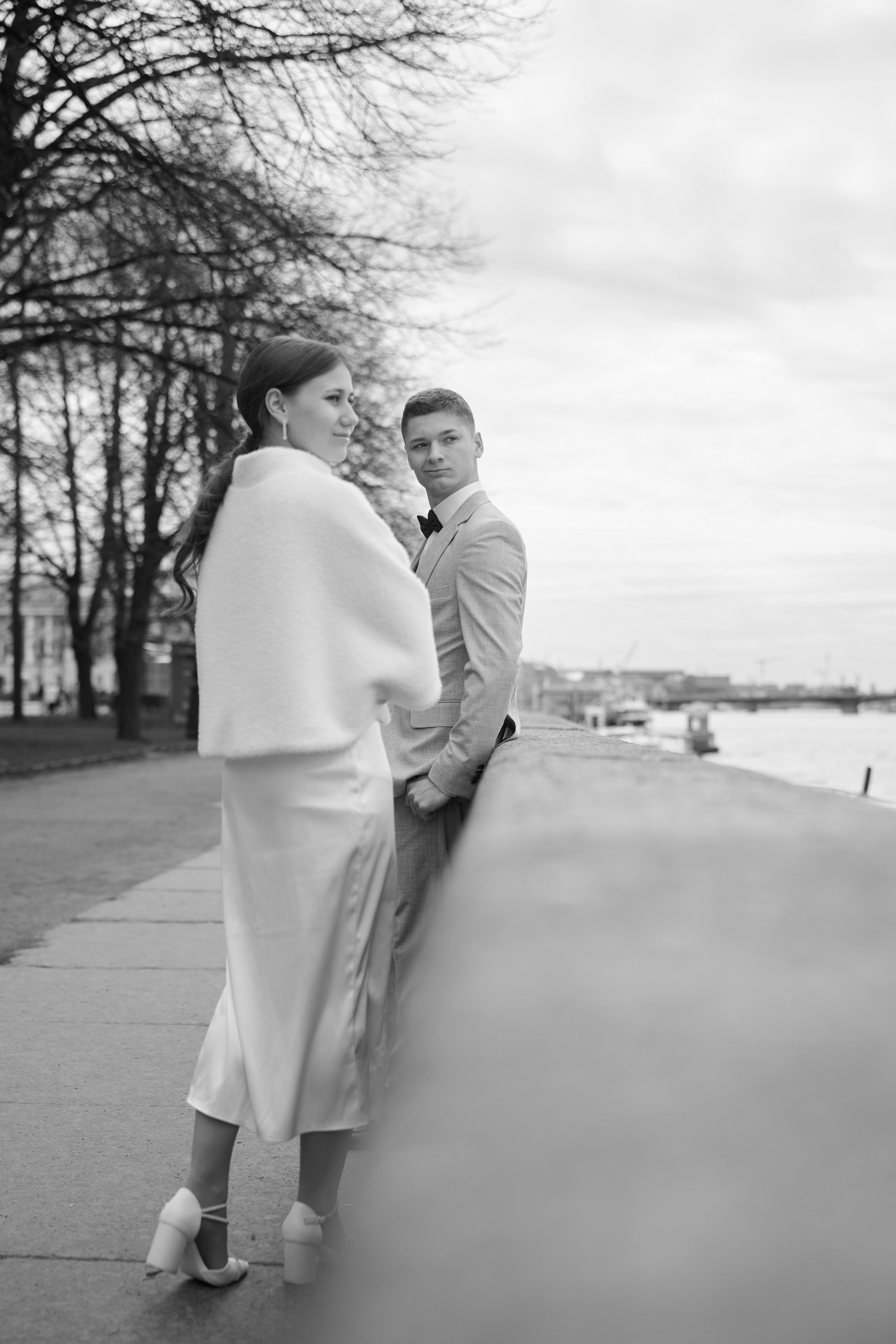 Прогулка у Исаакиевского собора. Фотосессия в Санкт-Петербурге | Услуги профессионального фотографа