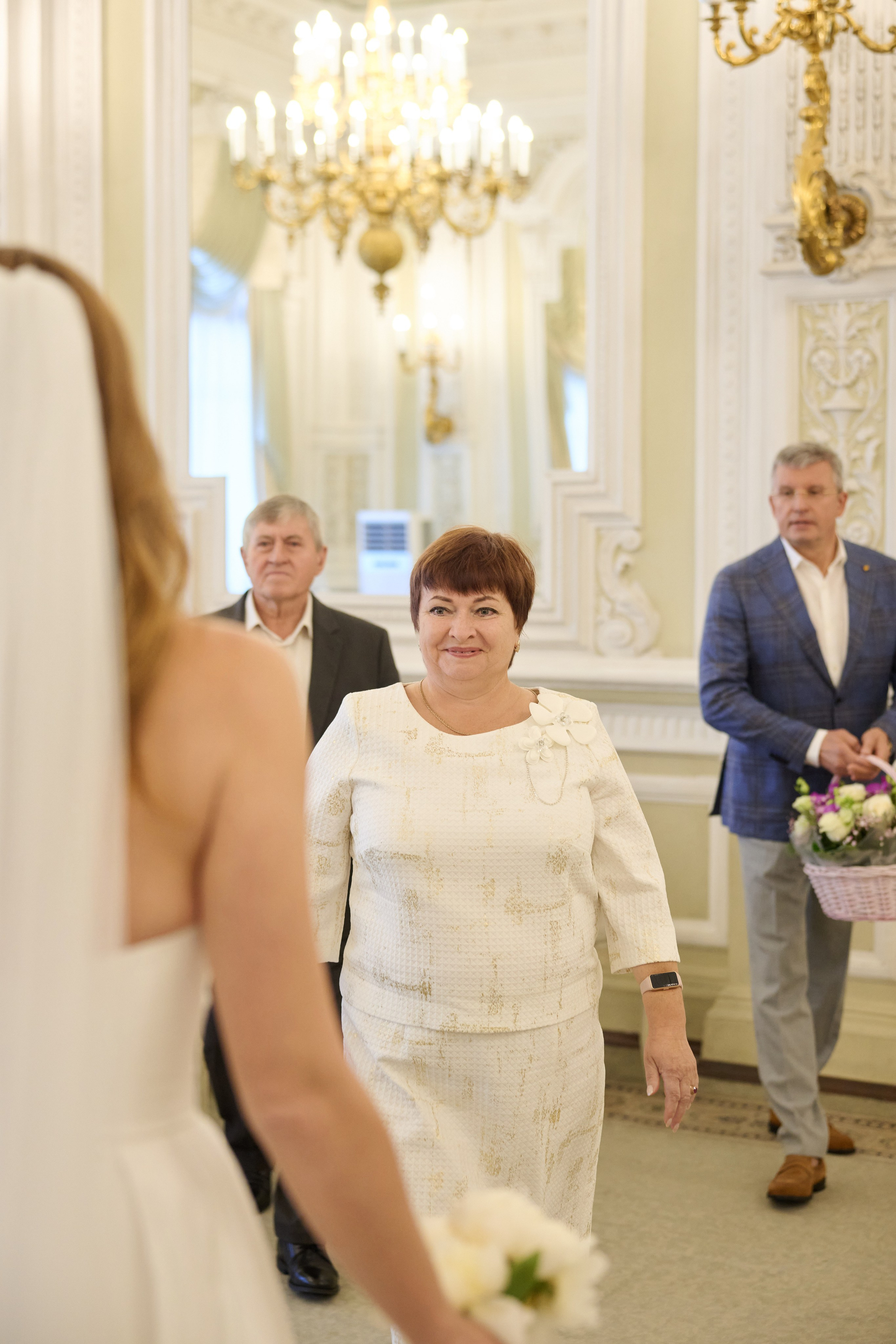 1 Дворец бракосочетания и прогулка в Летнем саду. Фотосессия в Санкт-Петербурге | Услуги профессионального фотографа