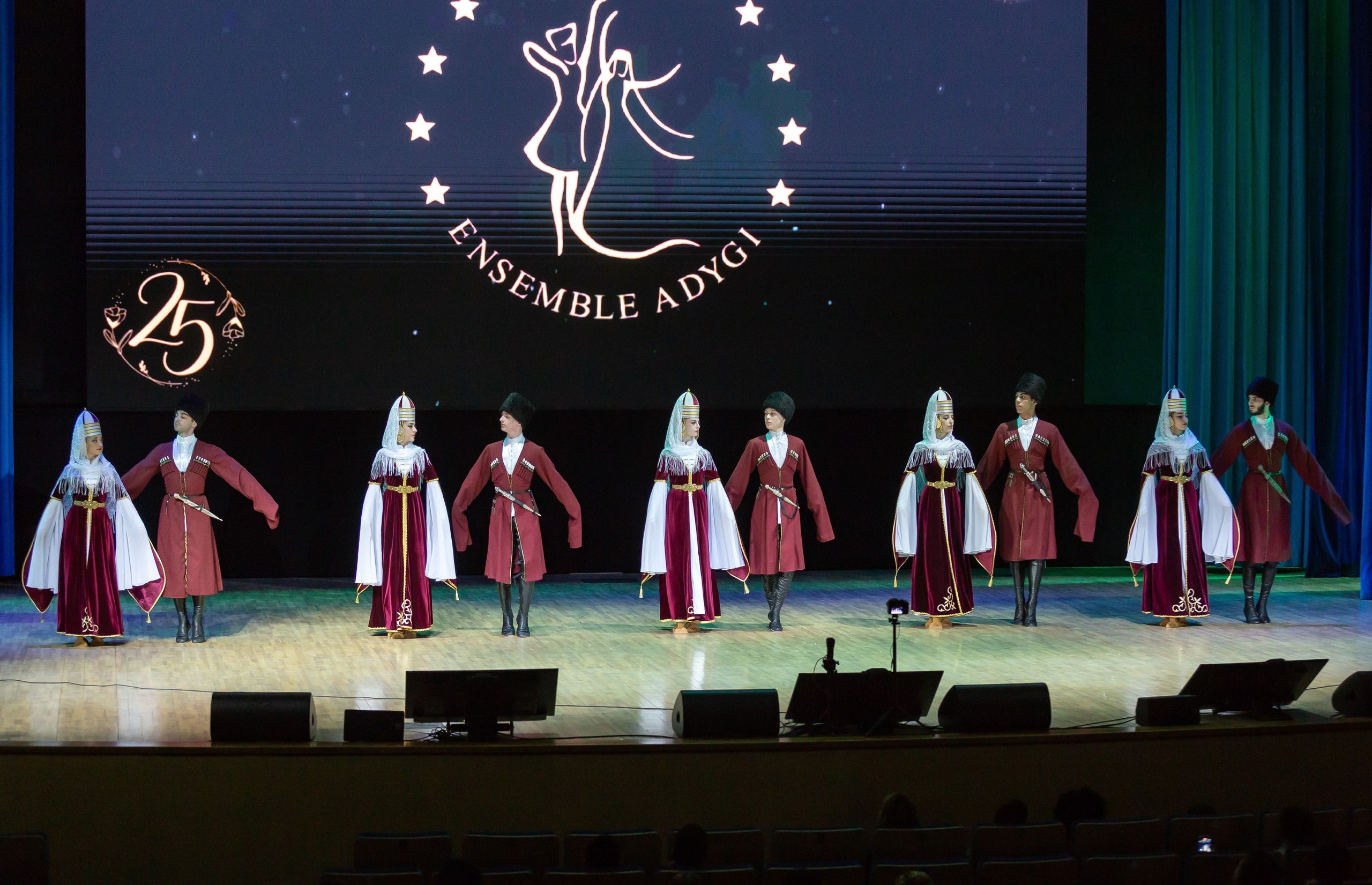 Юбилейный концерт танцевального коллектива «Адыги». Репортажный фотограф в Москве