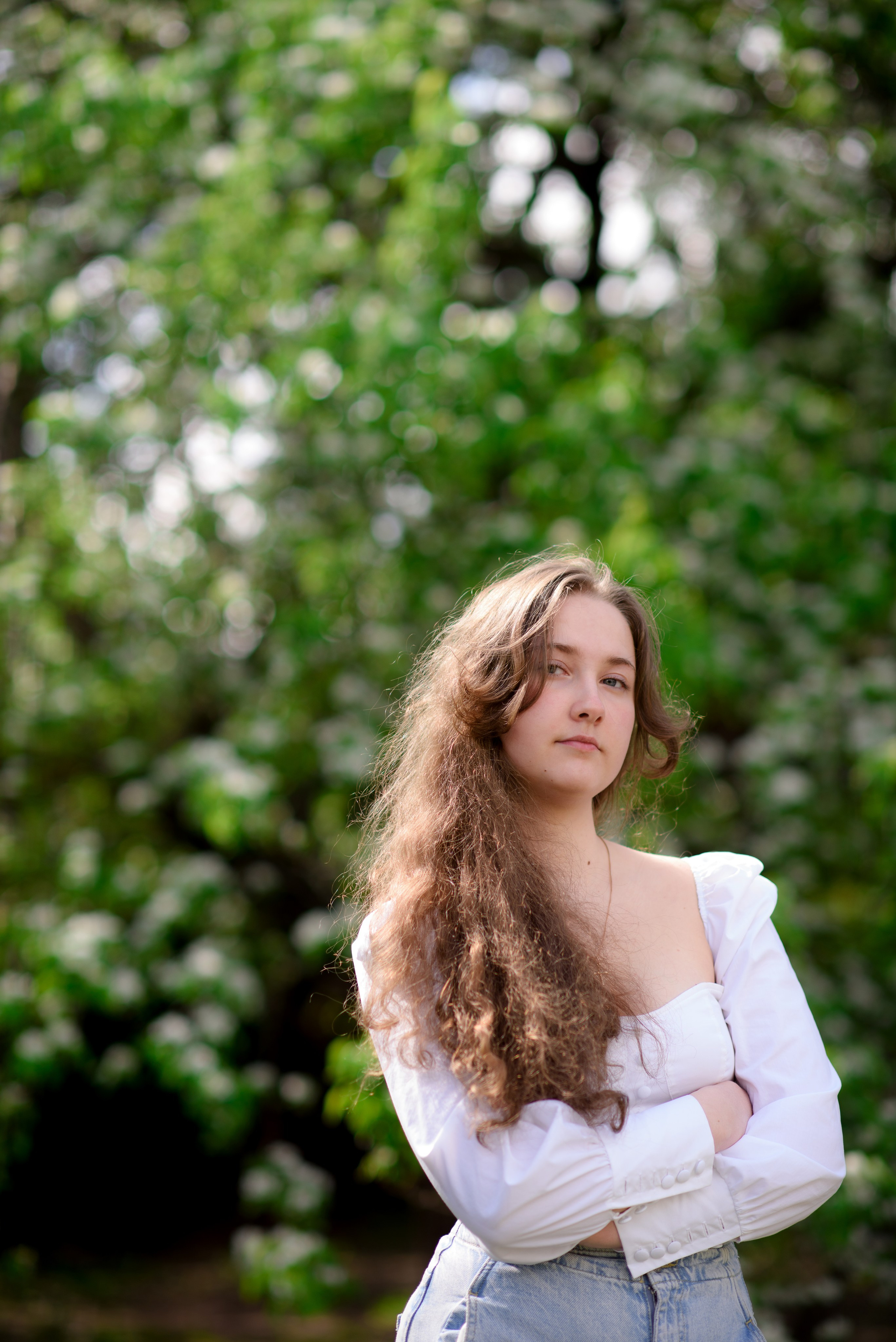 Фотосессия девочки-подростка в Музеоне в цветении. Главная