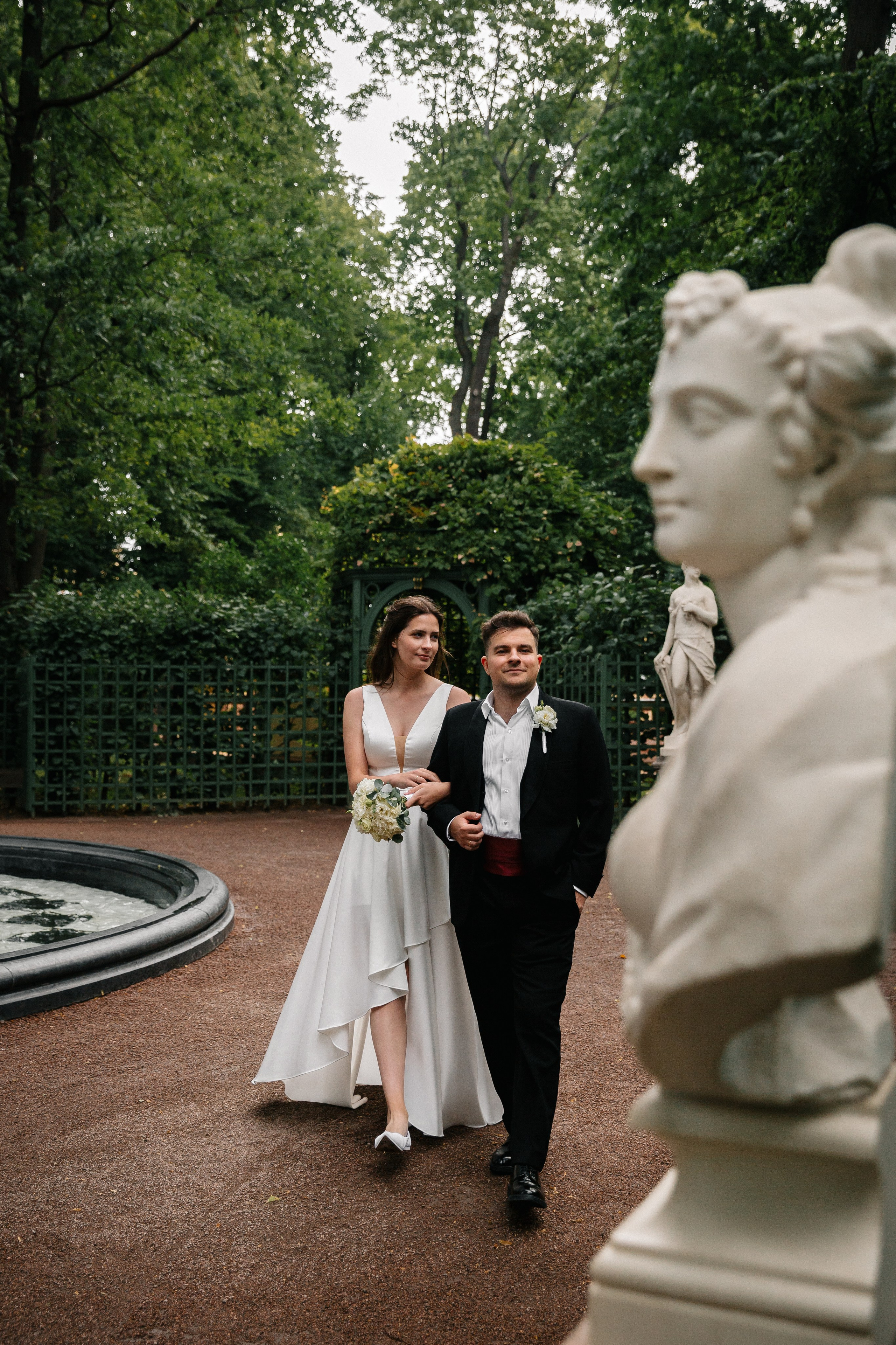 КРОНШТАДТСКИЙ ЗАГС | Август, Летний сад, Исаакий. Свадебный фотограф в Санкт-Петербурге Полина Корзухина