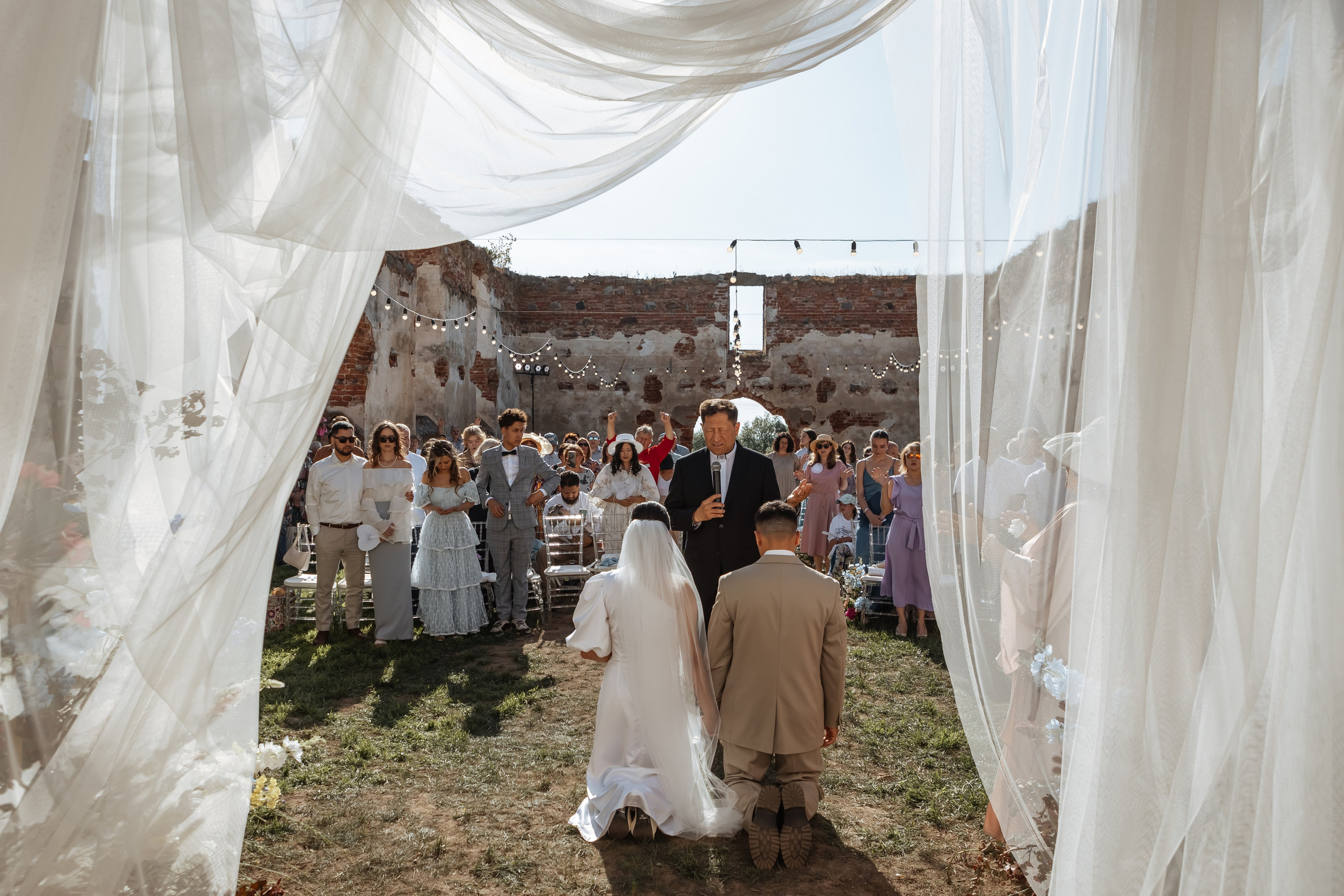Свадьба в кирхе. Свадебный фотограф  Калининград | Москва