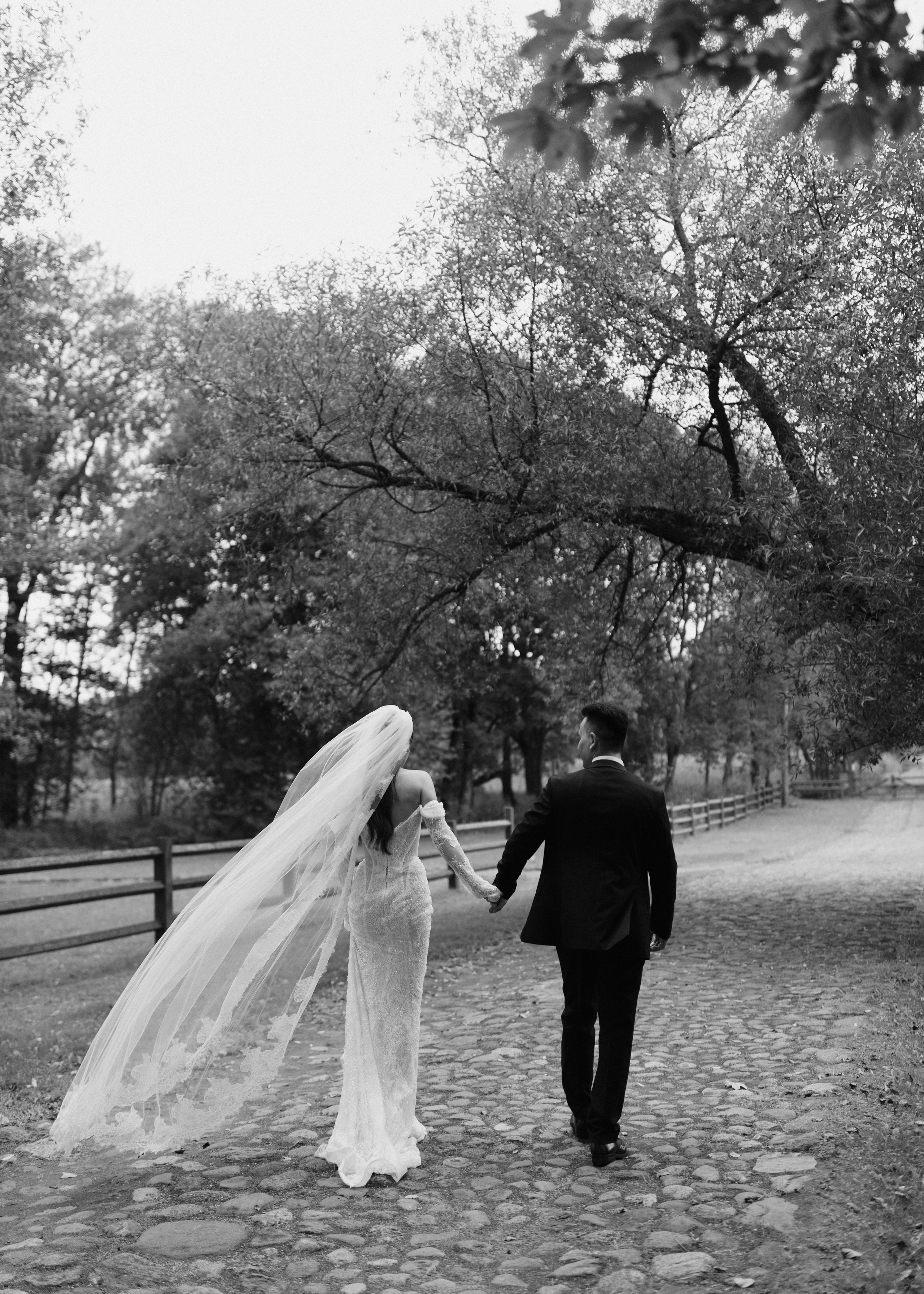 AUGUST. Свадебный фотограф Минск