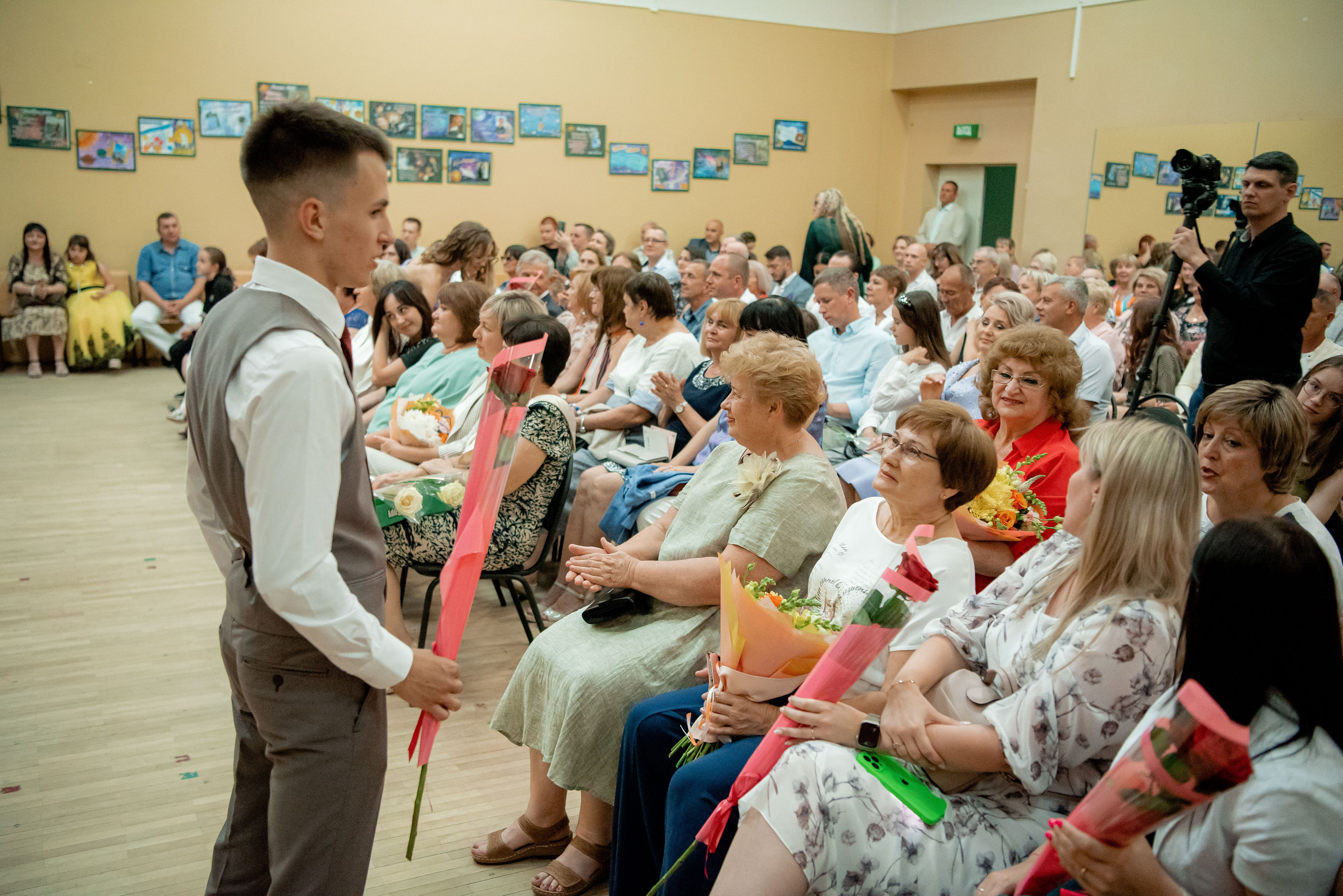 140 Школа. Вручение и Банкет. Сити Холл. Фотограф в Волгограде и Волжском Александр Горбань