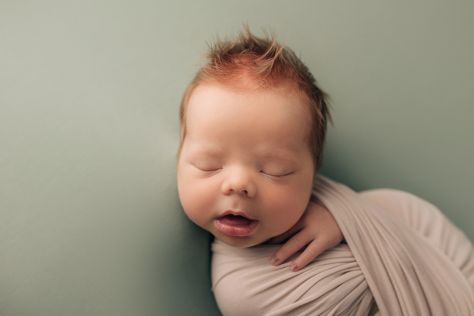 Саша 11 дней. Семейный фотограф новорождённых в Серпухове Юлия Новикова +79637785957