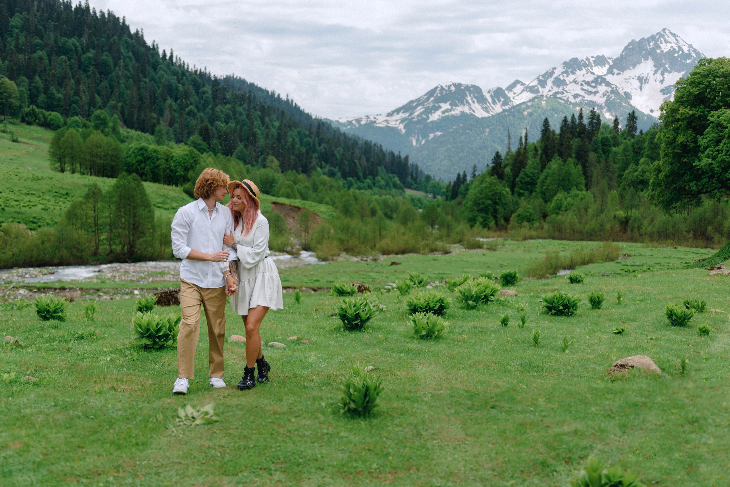Alpine meadows phototour|The Italian Dolomites Love Story photoshoot. Fedor Lemeshko — Destination Wedding and Family Lifestyle photographer