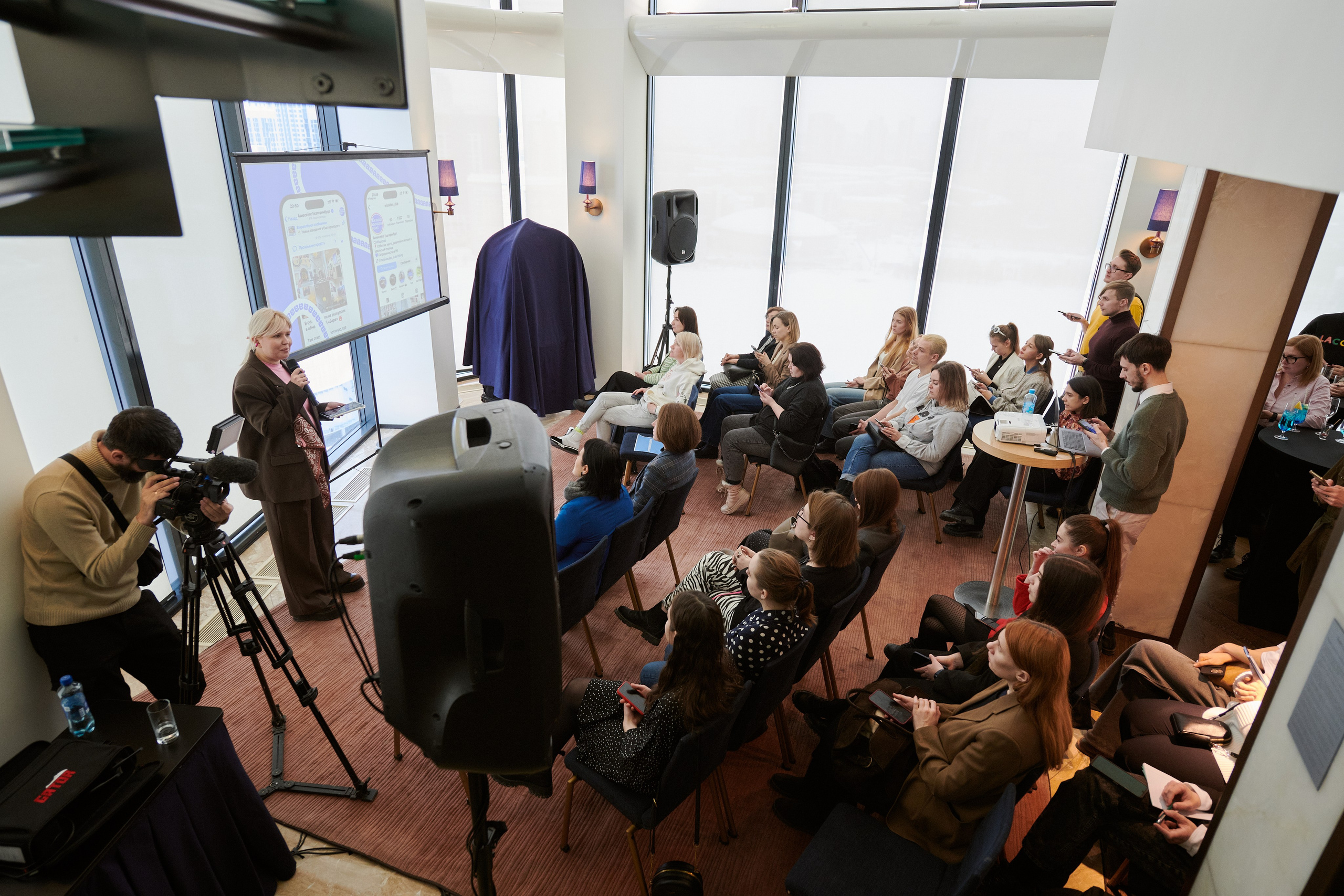 Aviasales. Фотограф Роман Арыкин Екатеринбург