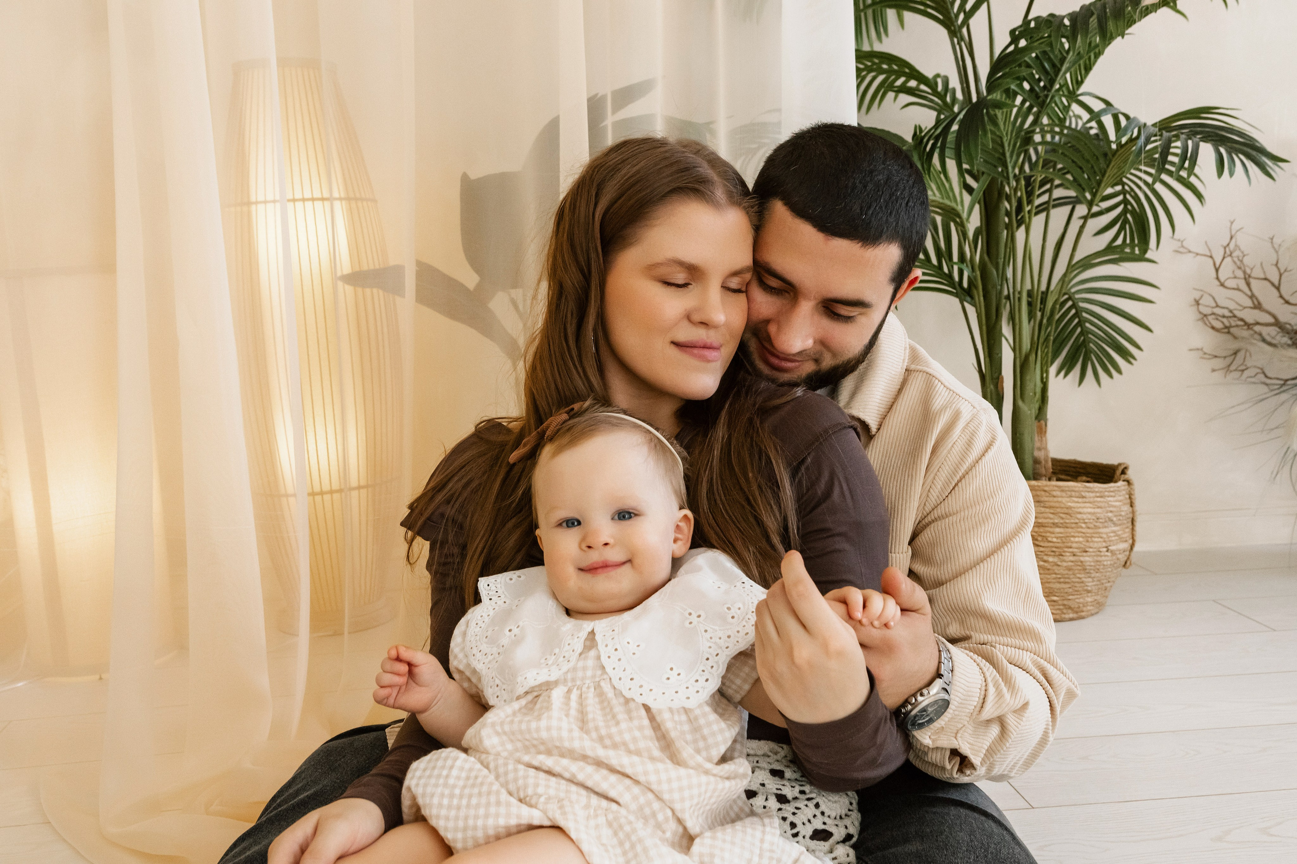 Алина с семьёй. Фотограф Лесозаводск/Хабаровск