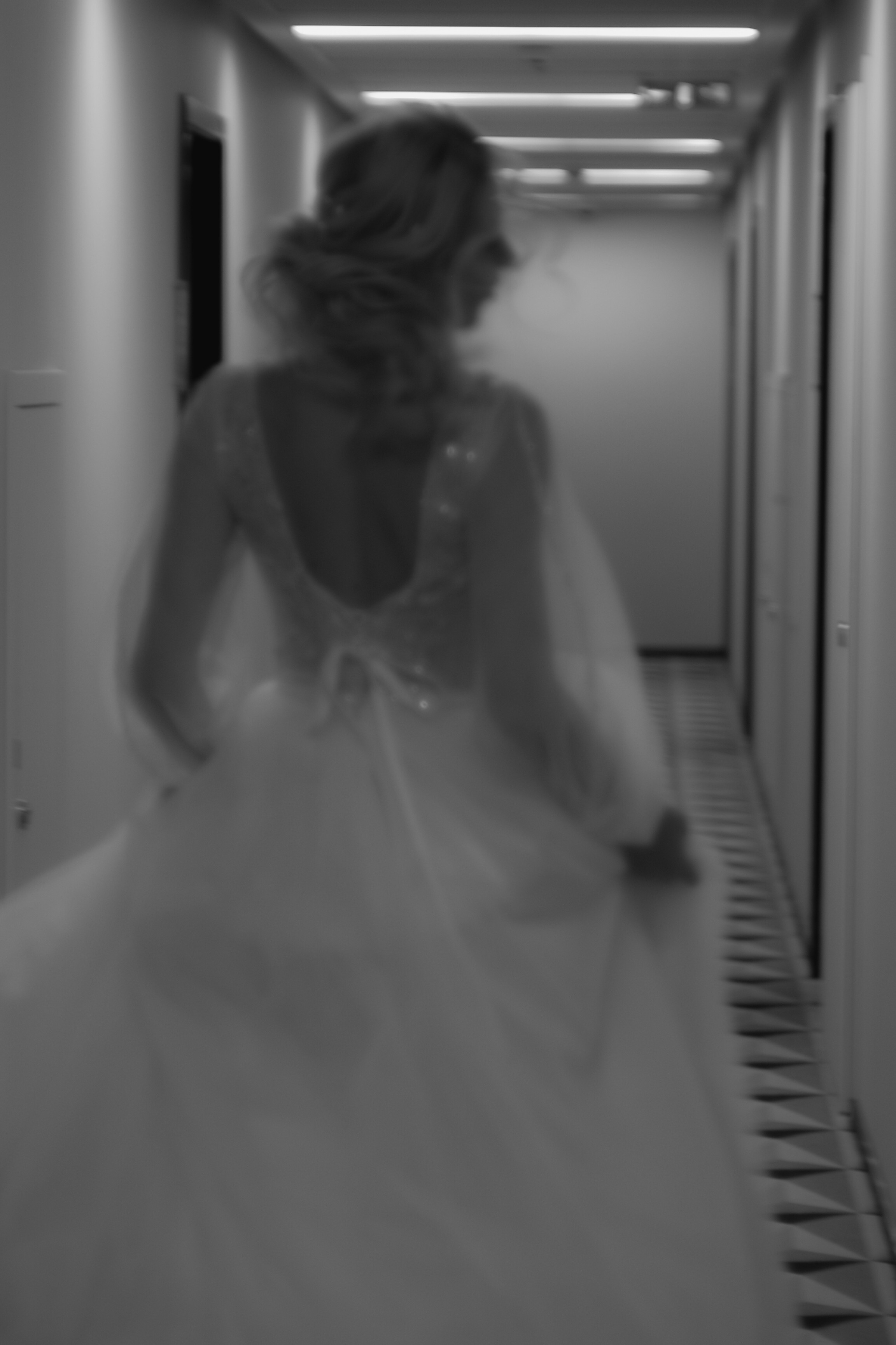 Свадебная фотосессия в гостинице Новосибирска. Семейный фотодуэт Ирина и Николай Власьевы. Фотосессии в Новосибирске