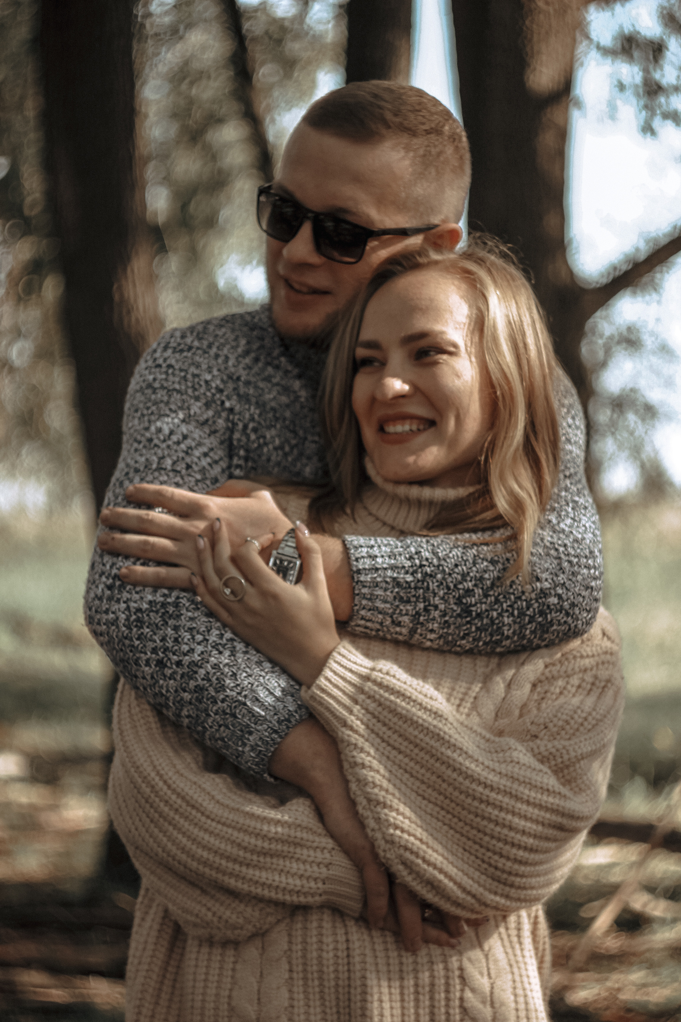 Фотосессия love story в лесу Новосибирска. Семейный фотодуэт Ирина и Николай Власьевы. Фотосессии в Новосибирске