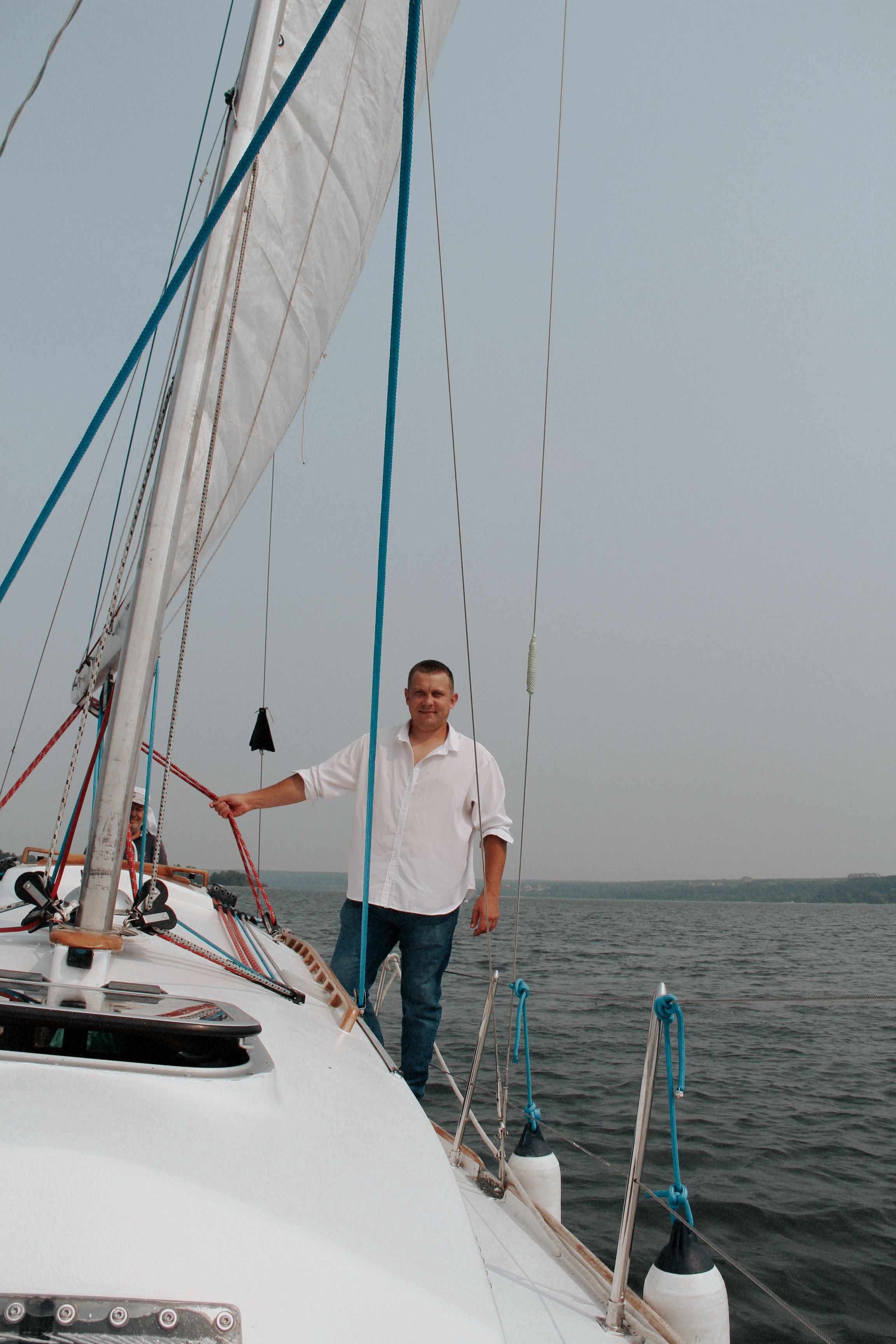 Семейная фотосессия на паруснике в Новосибирске. Семейный фотодуэт Ирина и Николай Власьевы. Фотосессии в Новосибирске