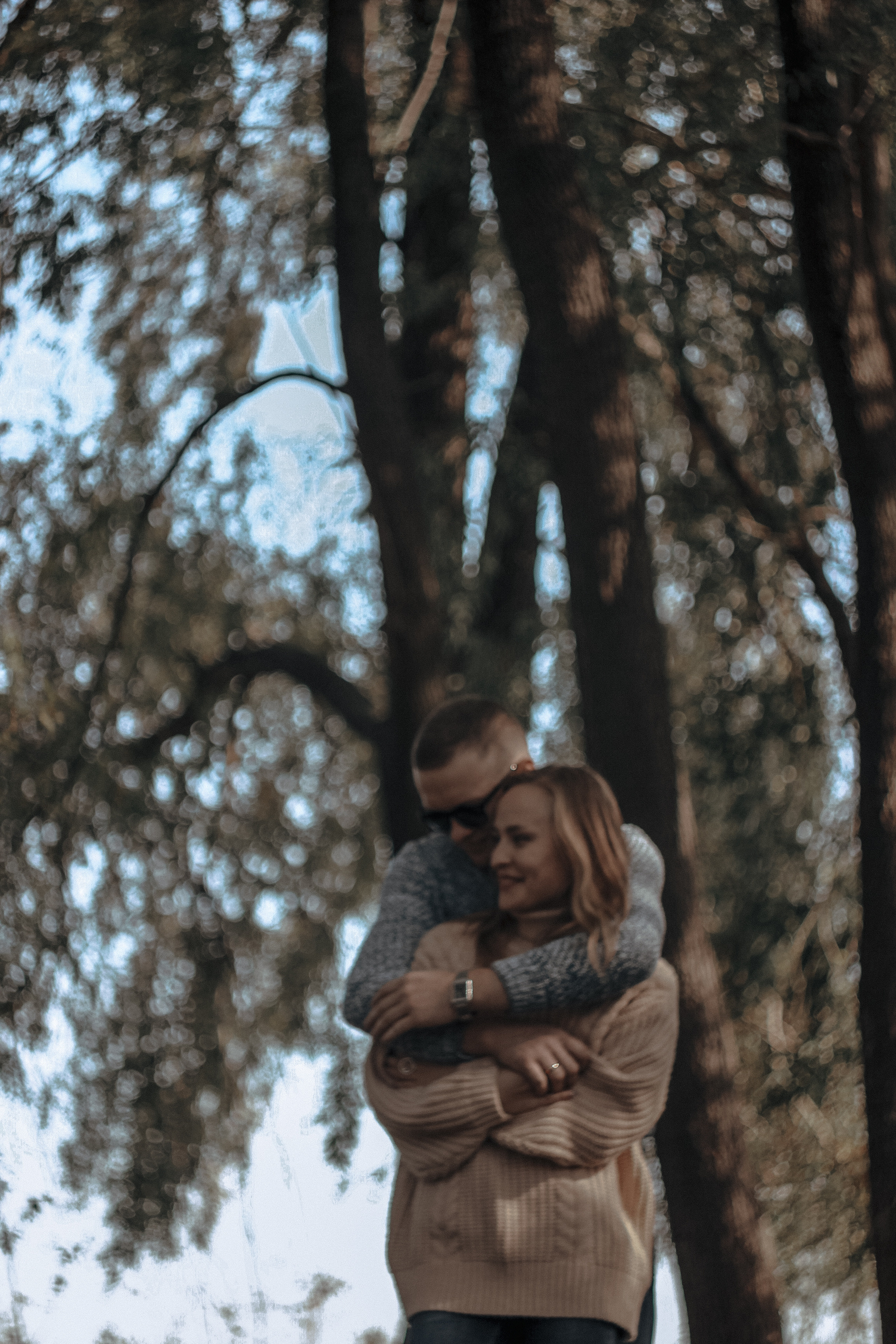 Фотосессия love story в лесу Новосибирска. Семейный фотодуэт Ирина и Николай Власьевы. Фотосессии в Новосибирске