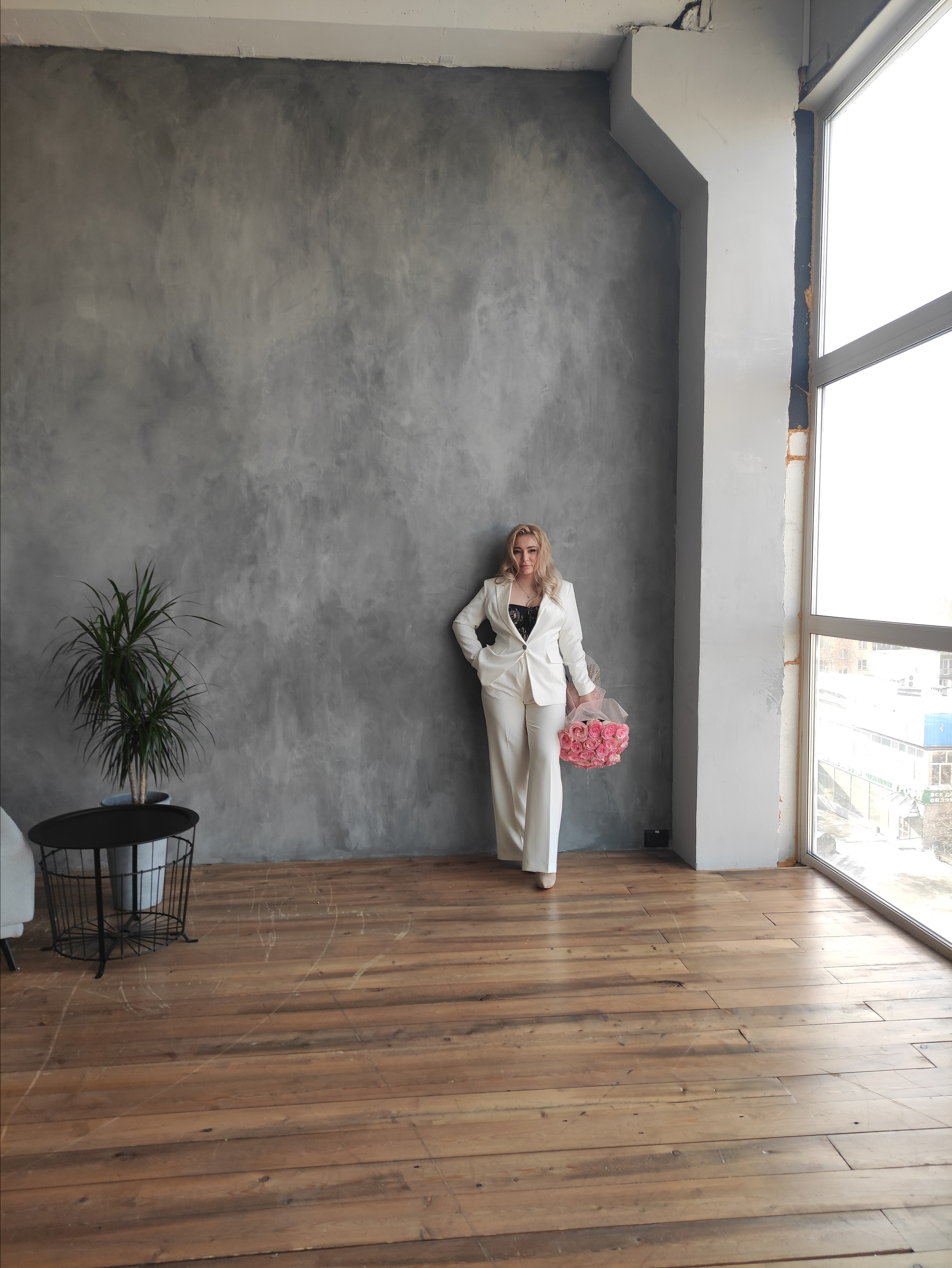 Свадебная фотосессия в студии недорого. Семейный фотодуэт Ирина и Николай Власьевы. Фотосессии в Новосибирске