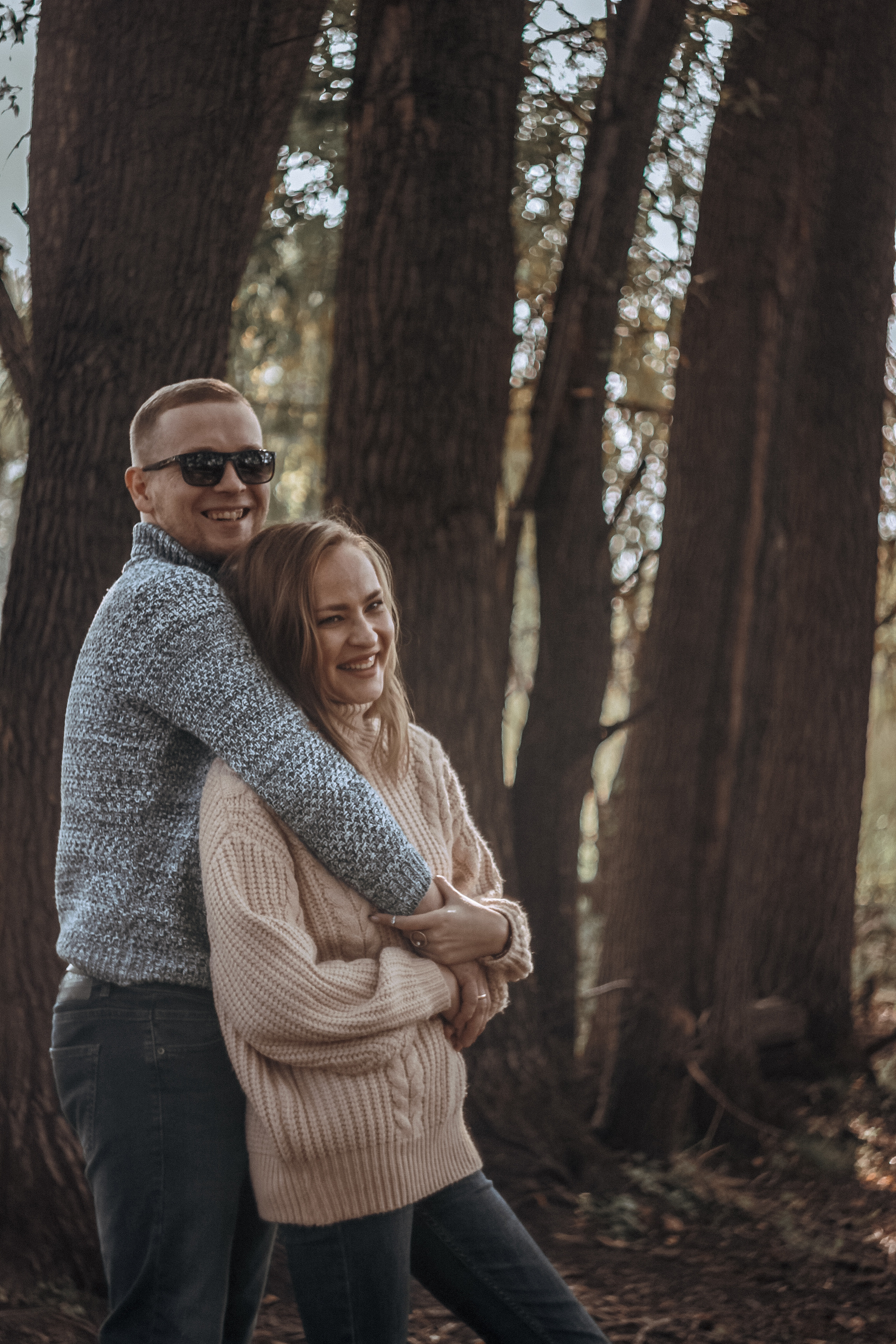 Фотосессия love story в лесу Новосибирска. Семейный фотодуэт Ирина и Николай Власьевы. Фотосессии в Новосибирске