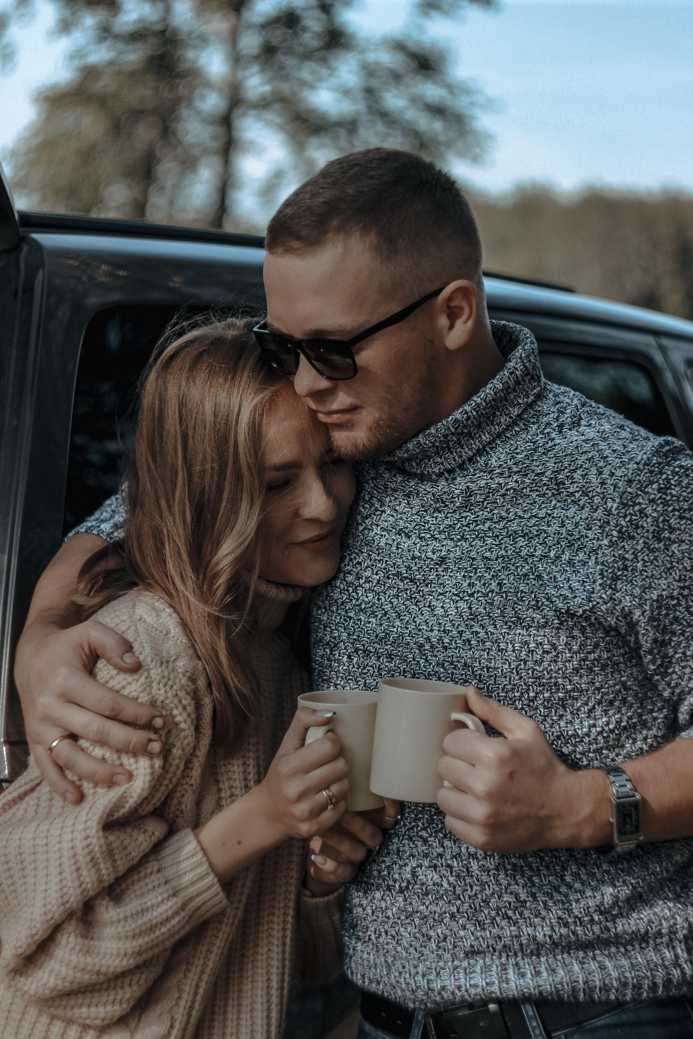 Фотосессия love story в лесу Новосибирска. Семейный фотодуэт Ирина и Николай Власьевы. Фотосессии в Новосибирске