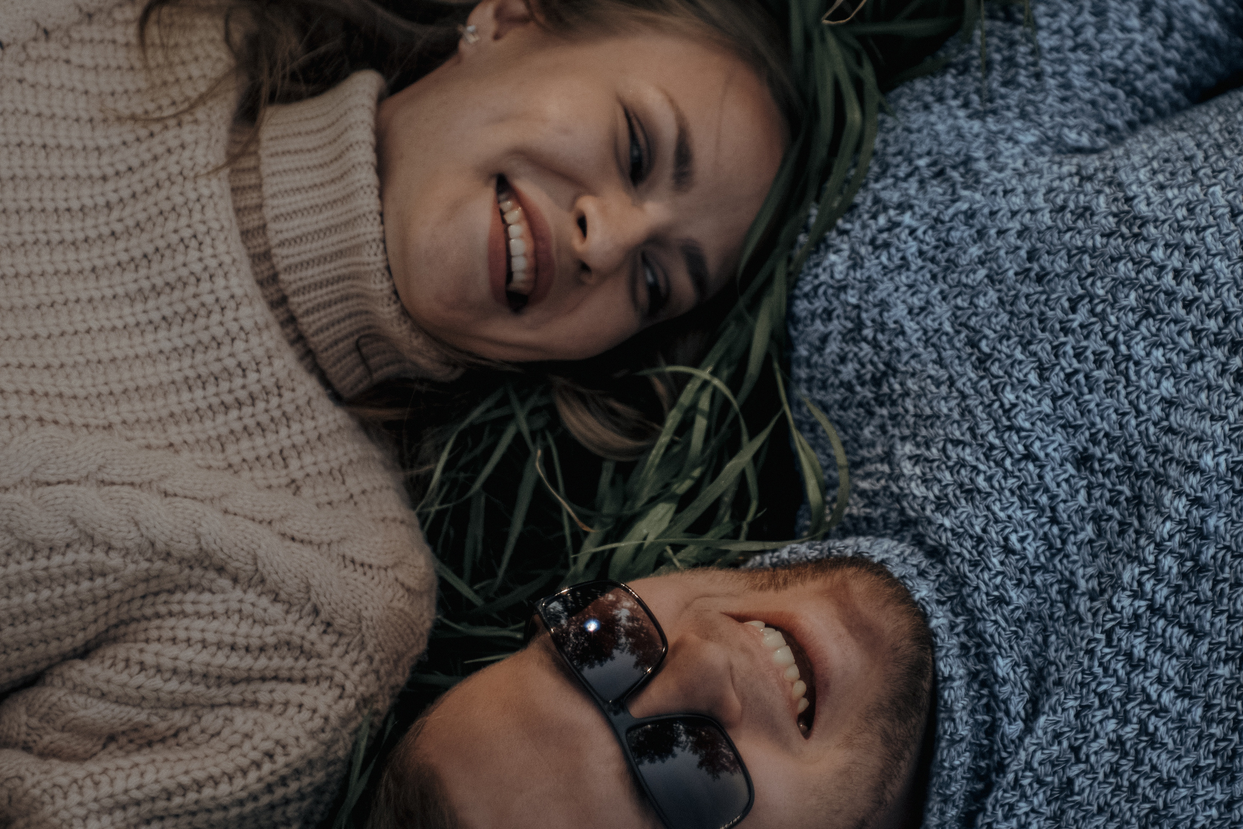 Фотосессия love story в лесу Новосибирска. Семейный фотодуэт Ирина и Николай Власьевы. Фотосессии в Новосибирске