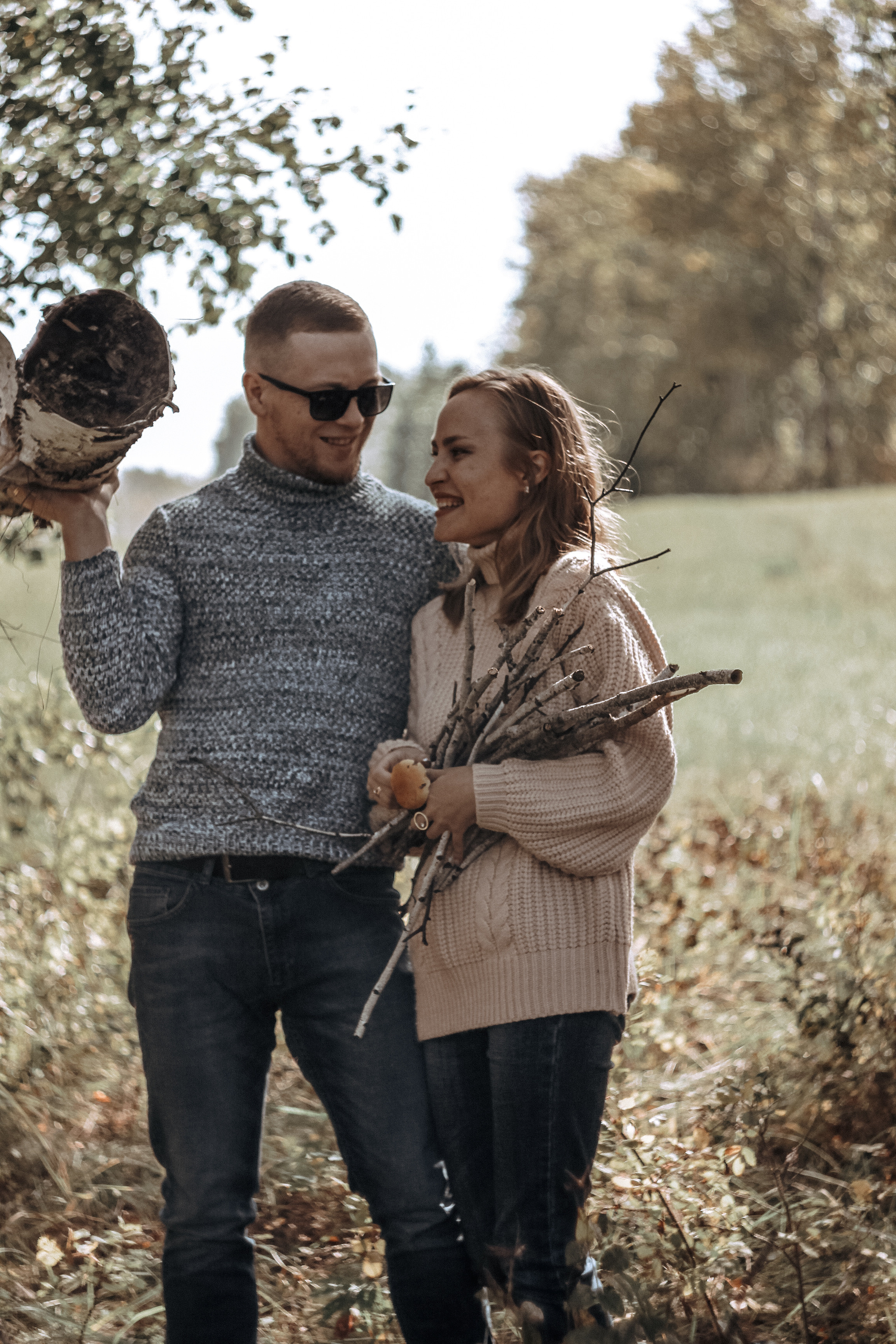 Фотосессия love story в лесу Новосибирска. Семейный фотодуэт Ирина и Николай Власьевы. Фотосессии в Новосибирске