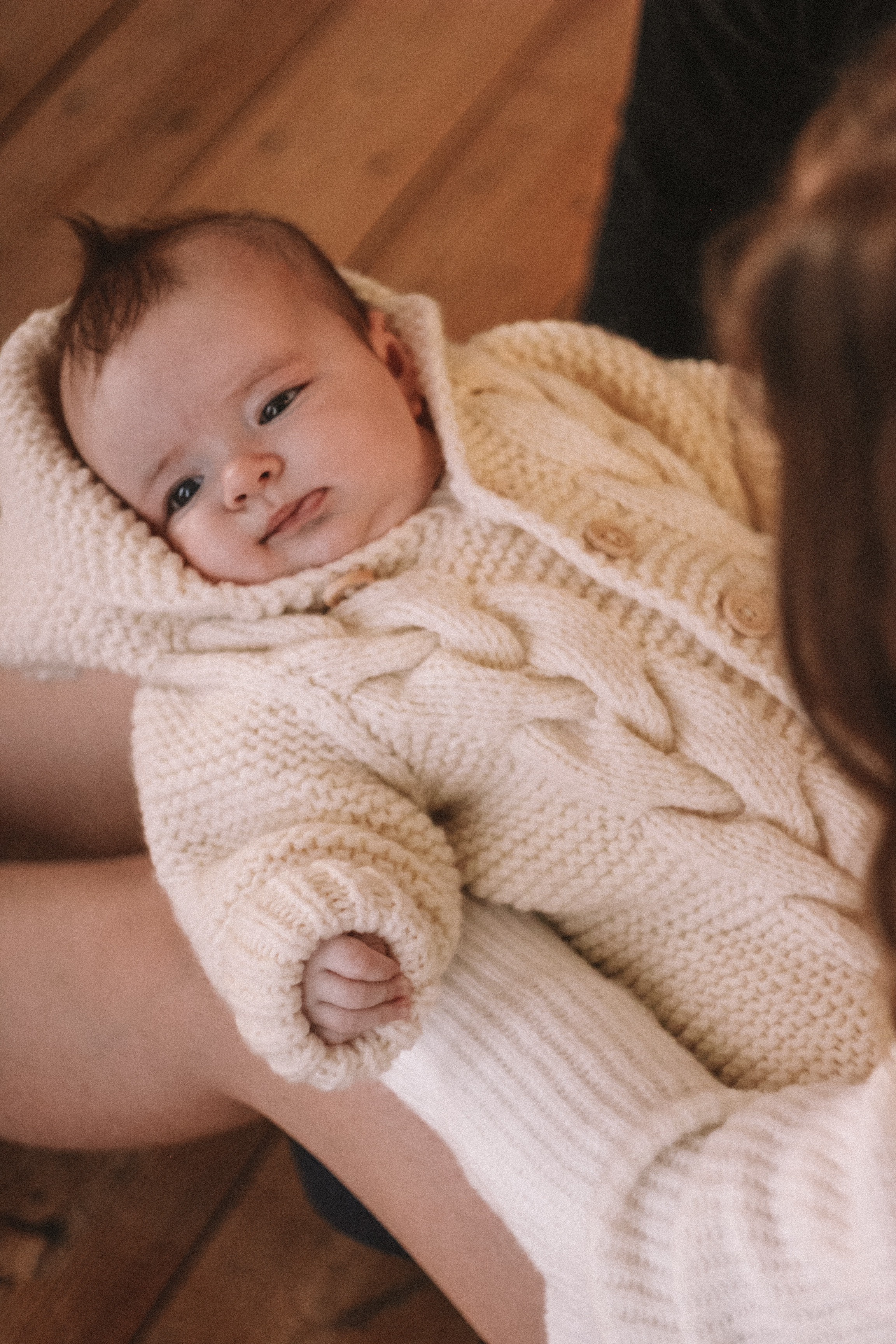 Семейная фотосессия с ребенком в поле Новосибирской области. Семейный фотодуэт Ирина и Николай Власьевы. Фотосессии в Новосибирске