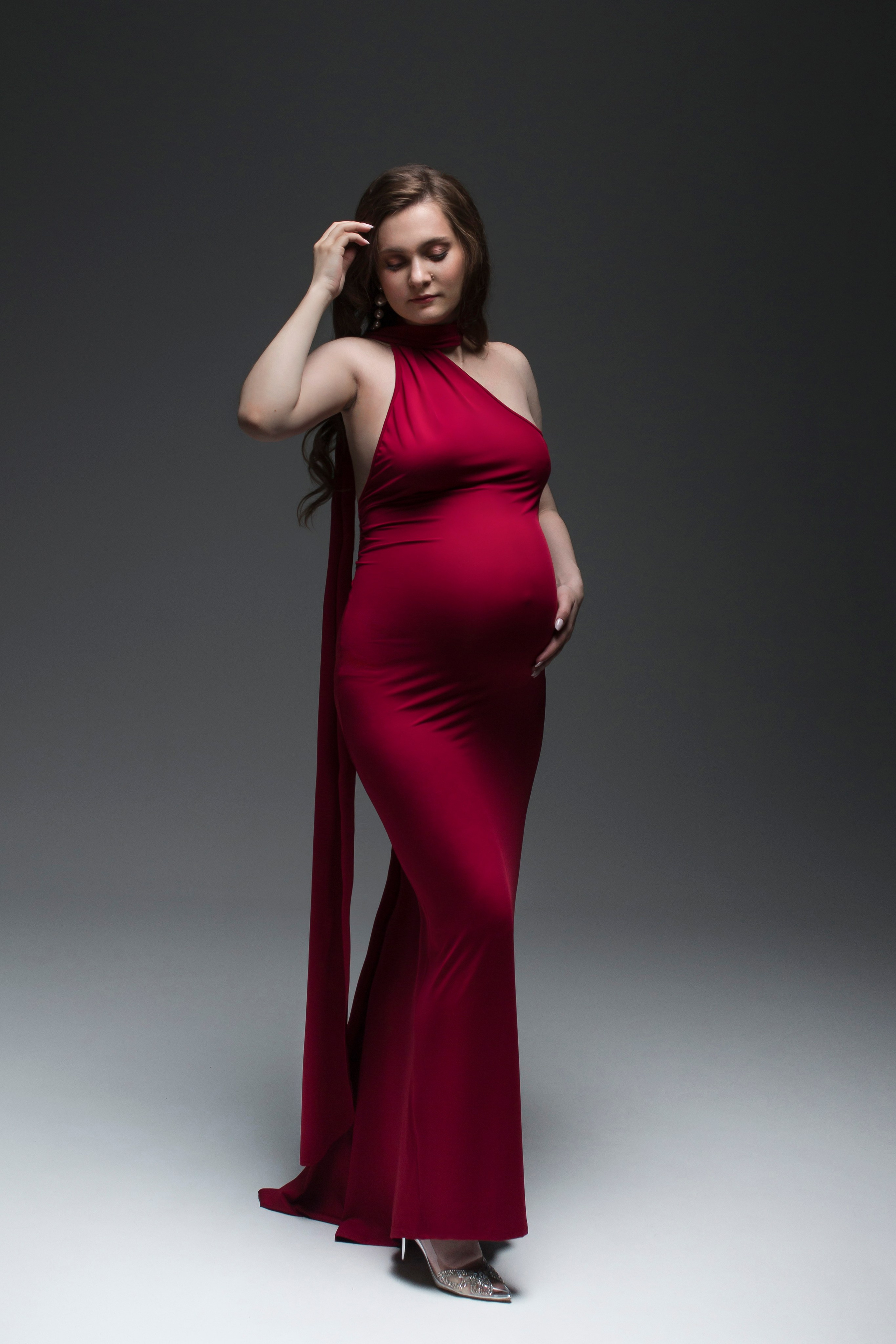 Фотосессии беременности в стиле минимализм в Кемерово. Елена Данилова фотограф беременности в Кемерово