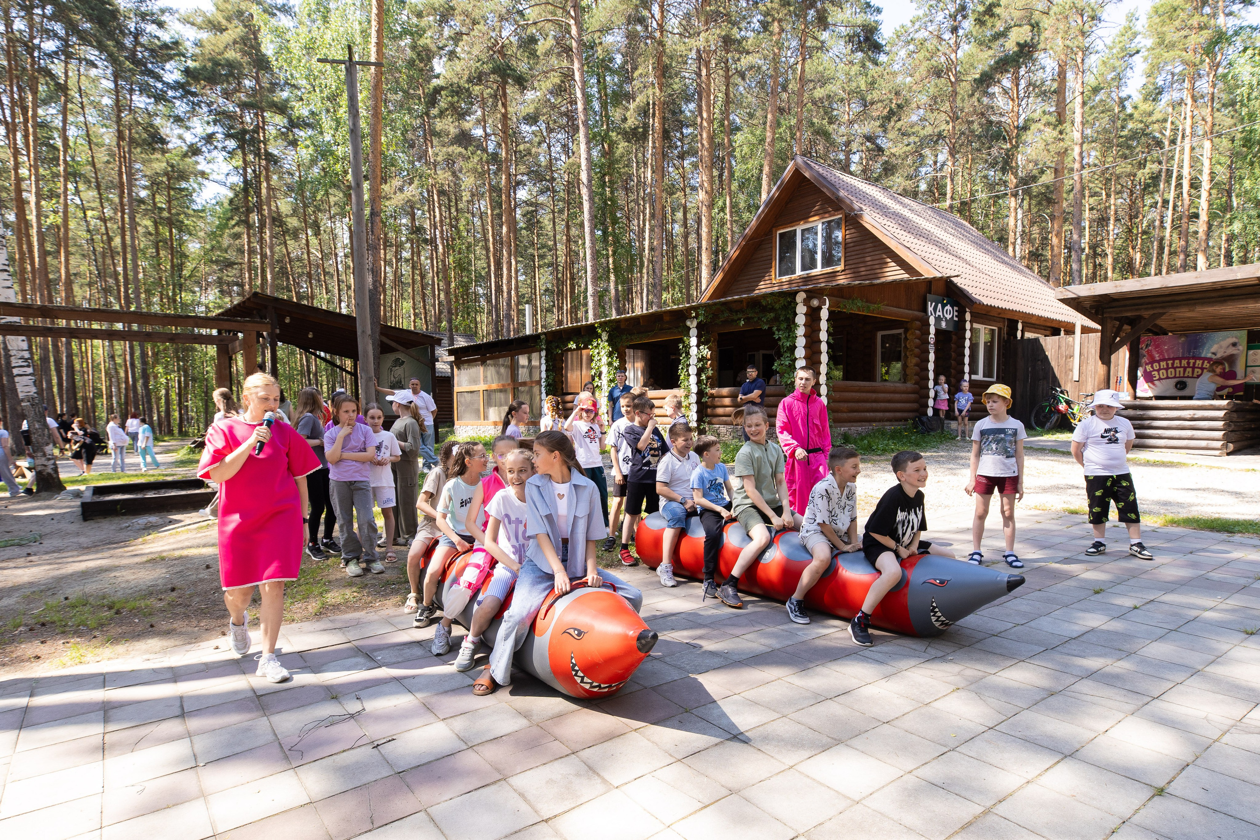 Фото и видео на выпускной в школе и детском саду. Свадебный, семейный видеограф и фотограф в Екатеринбурге Николай Рыков