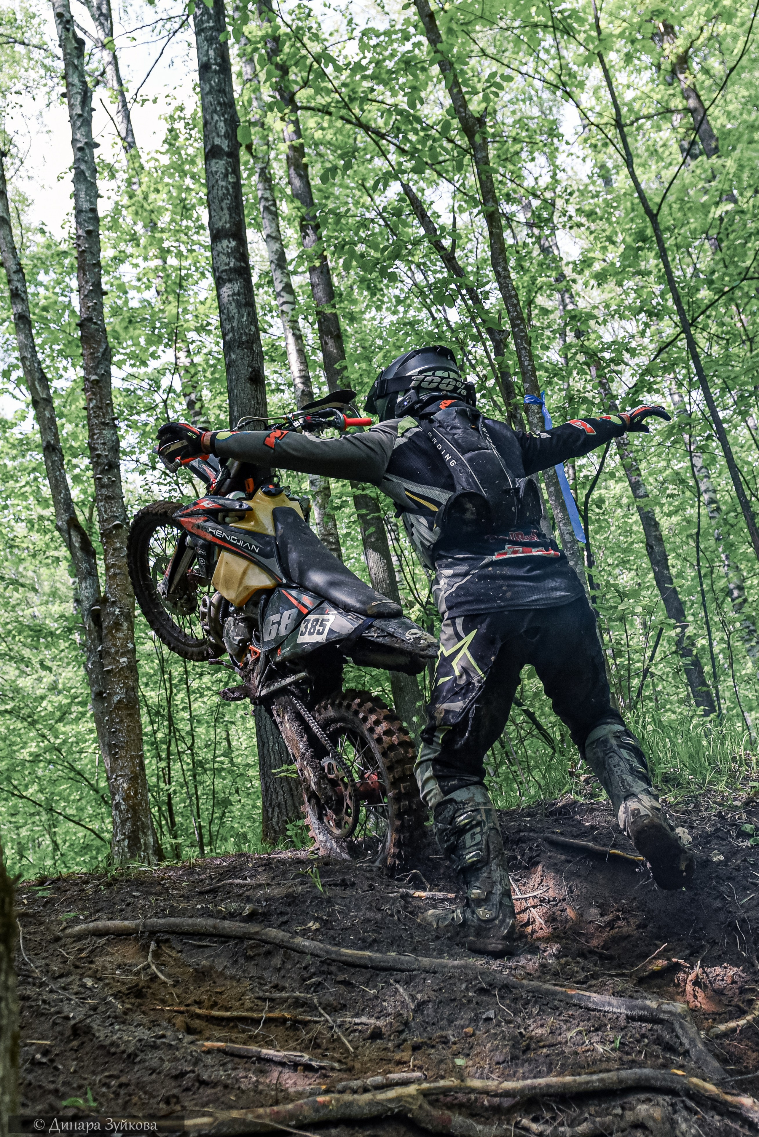 На местности. Каменки. Этап II. Мотофотограф в Нижнем Новгороде Динара Зуйкова