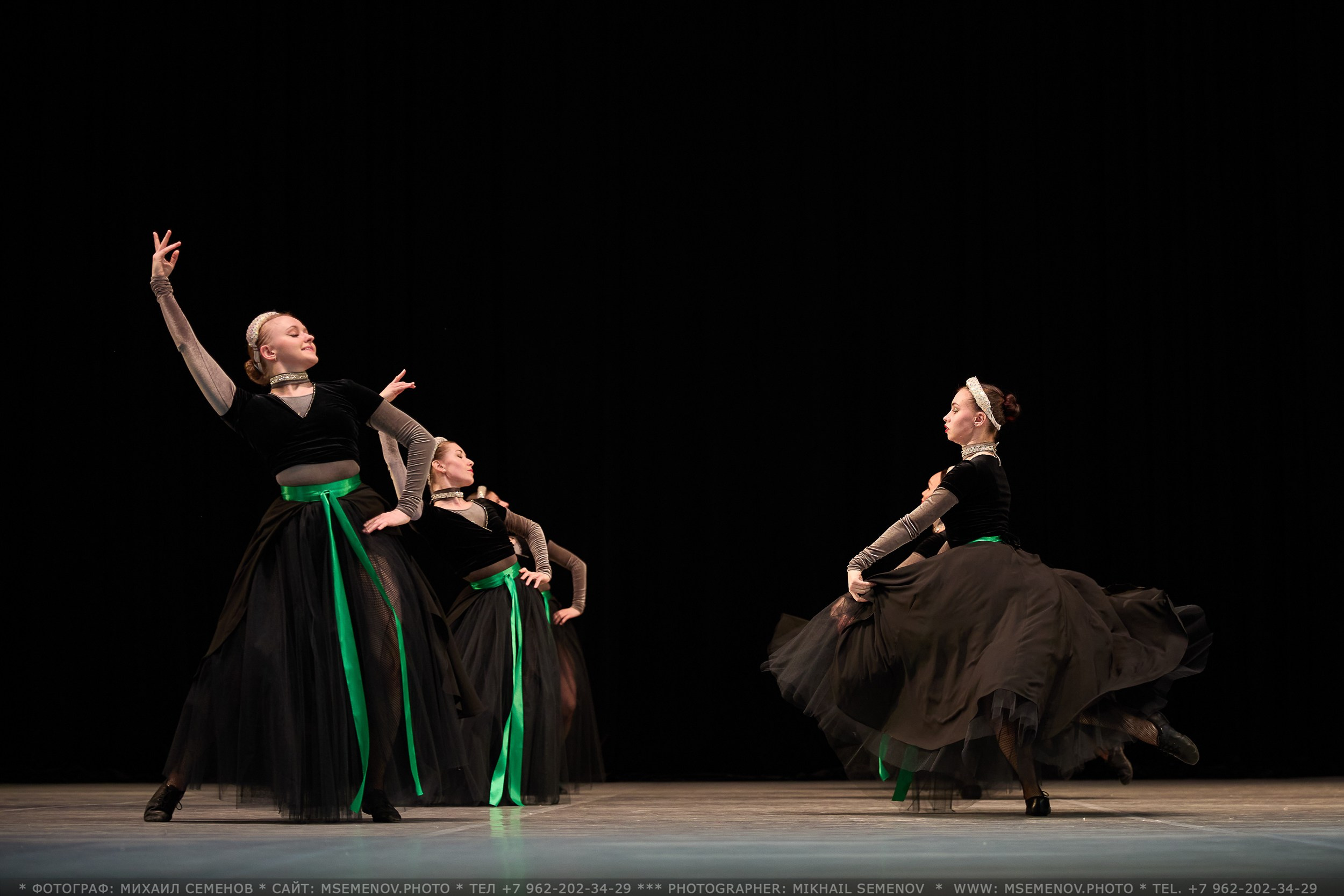 АНОНС Концерта «Хореографический дивертисмент» Театра Балета. Photographer for business Mikhail Semenov. Aqua photo studio, photo school