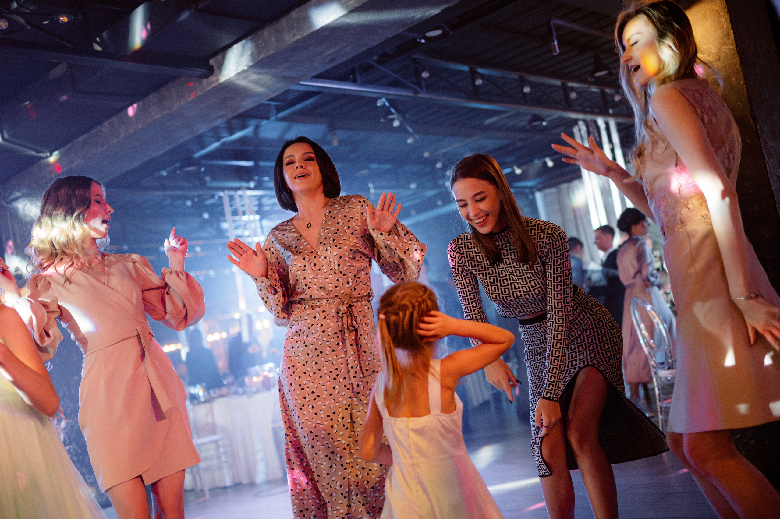 Григорий и Алиса. Свадебный и семейный фотограф Никита Корохов