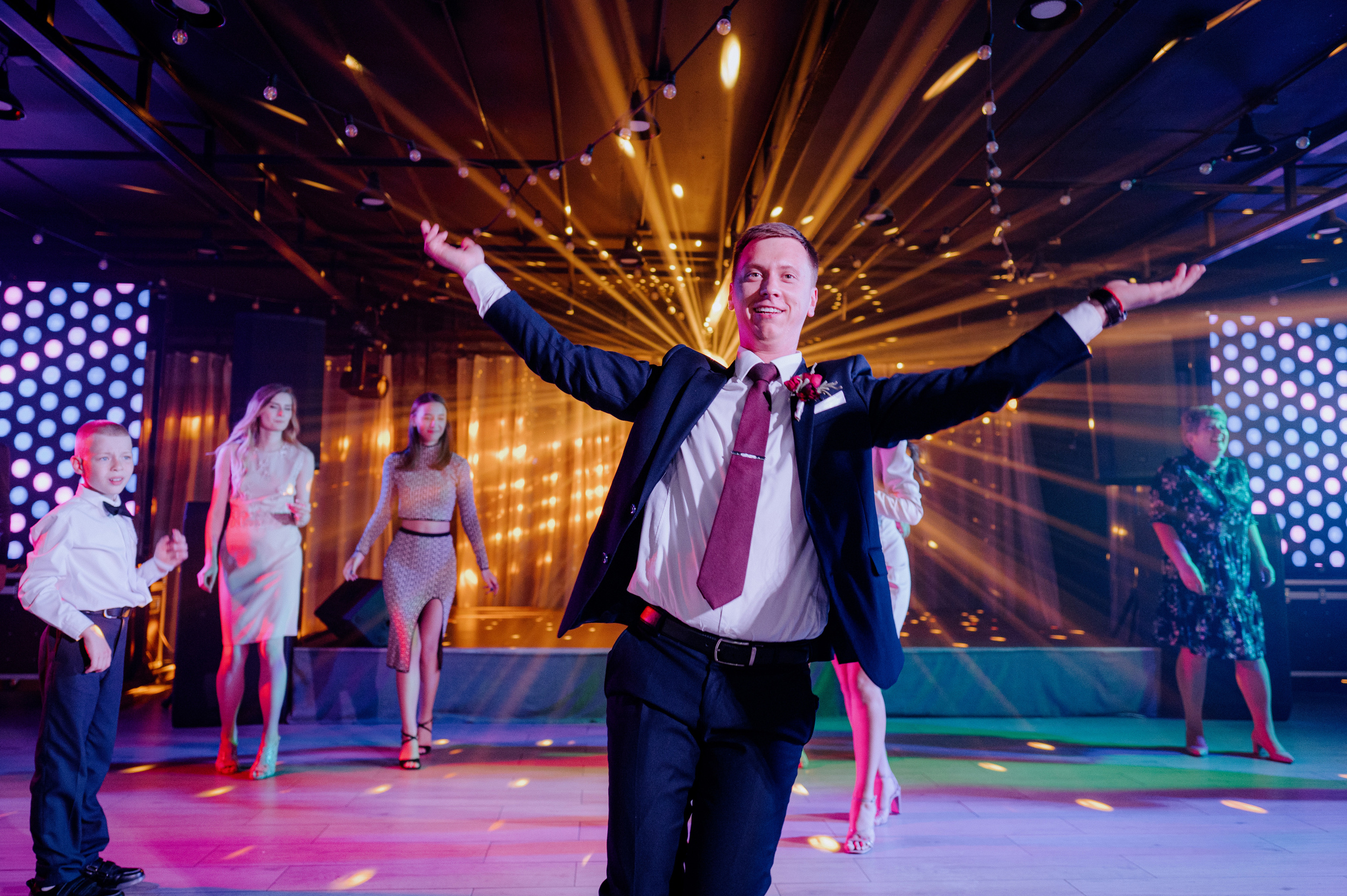 Григорий и Алиса. Свадебный и семейный фотограф Никита Корохов