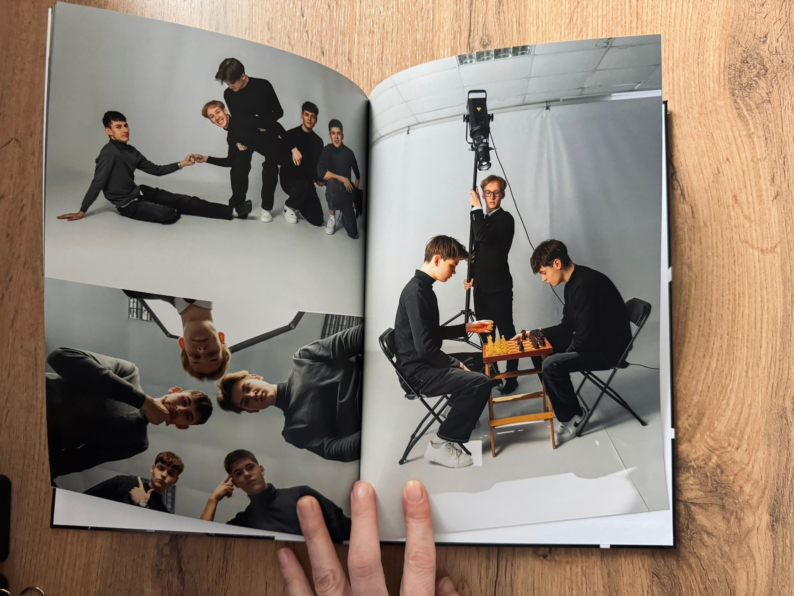 Книга «ИСТОРИЯ В ЛИЦАХ». Школьный фотограф Мария Родькина. Рузаевка и Саранск. Выпускные альбомы