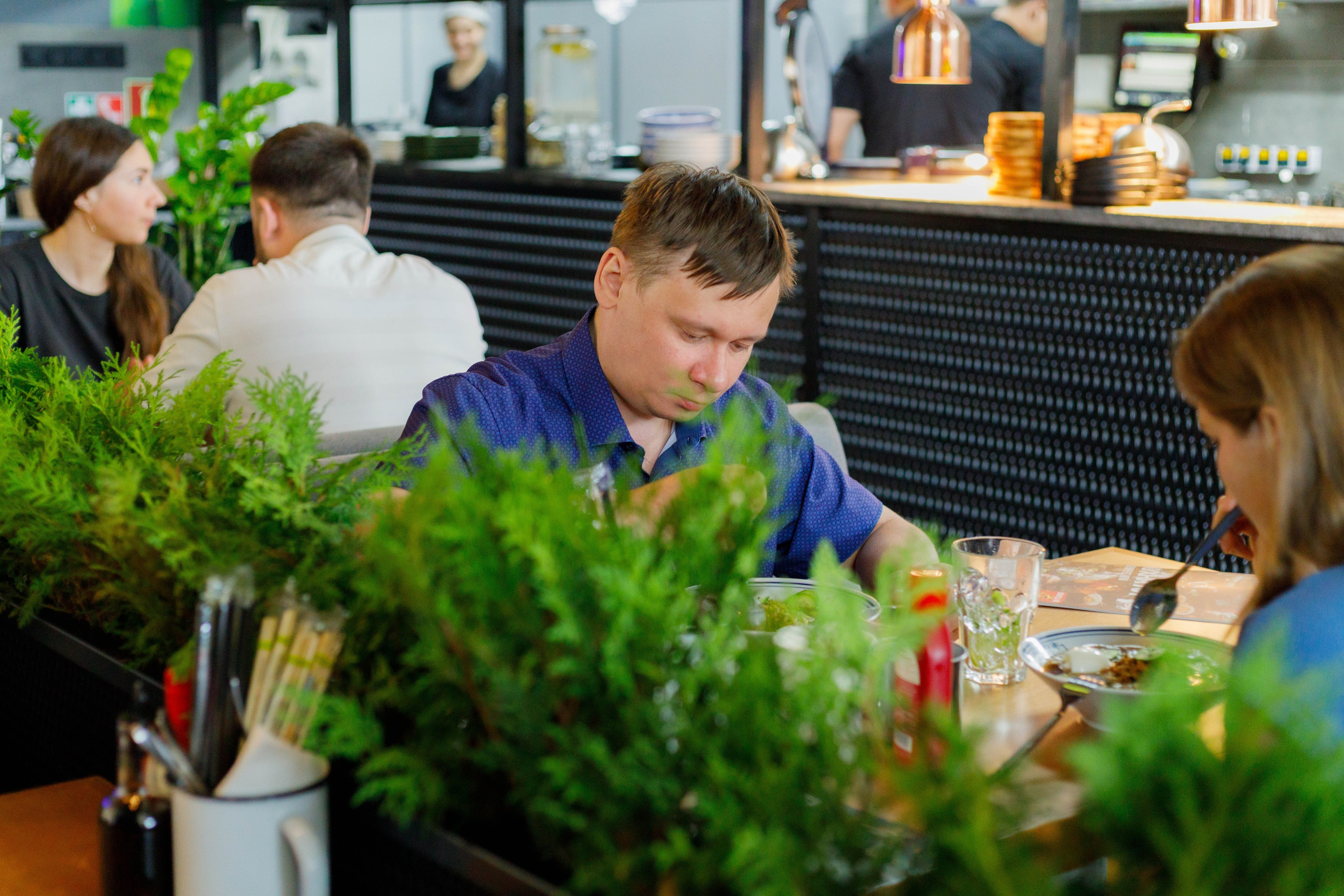 Кухня Ли. Открытие. Репортажный фотограф в Новосибирске Алена Помазунова