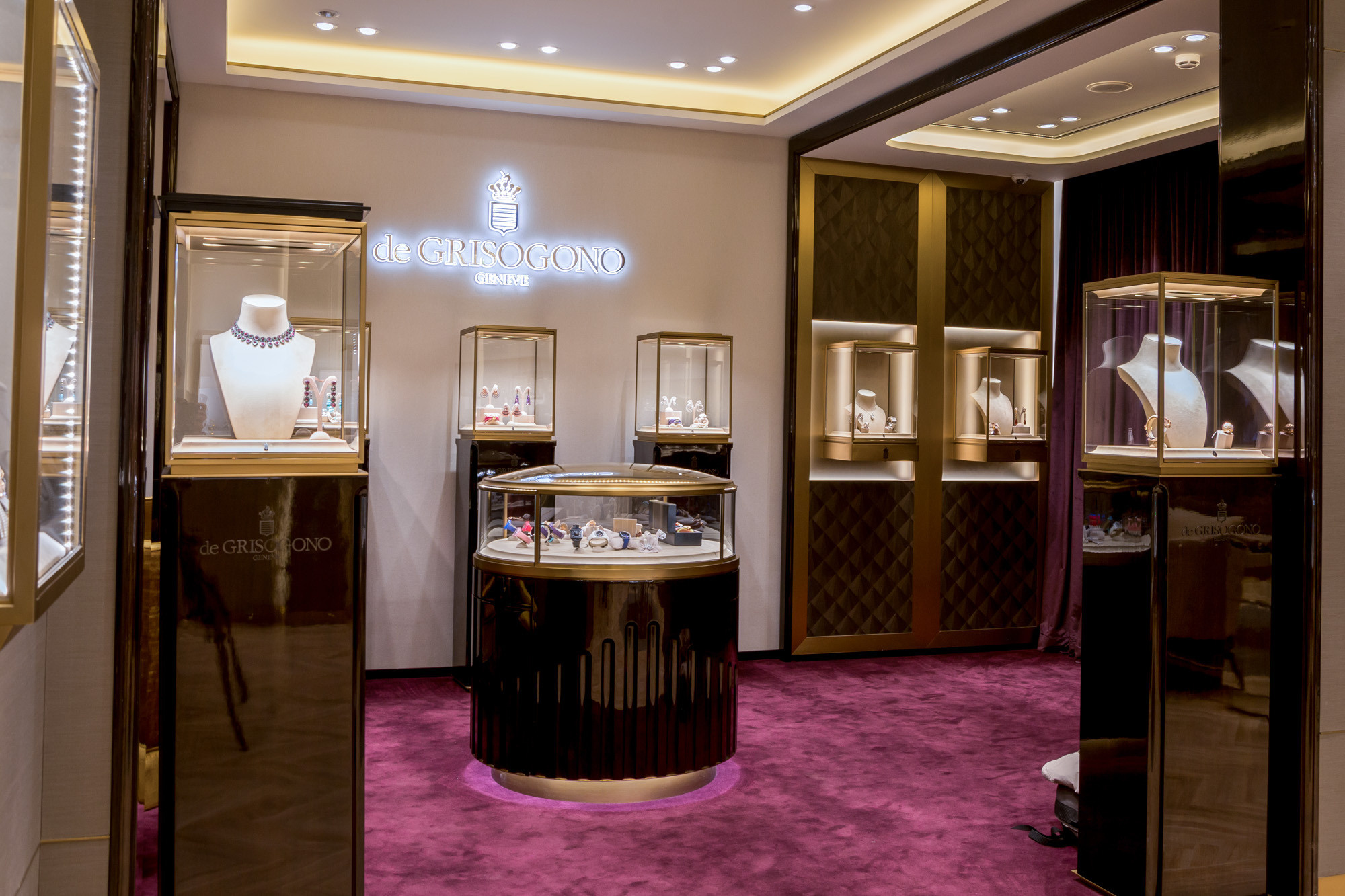 Viled, ювелирные украшения. Лисица Руслан — Коммерческий и fashion фотограф в Алматы