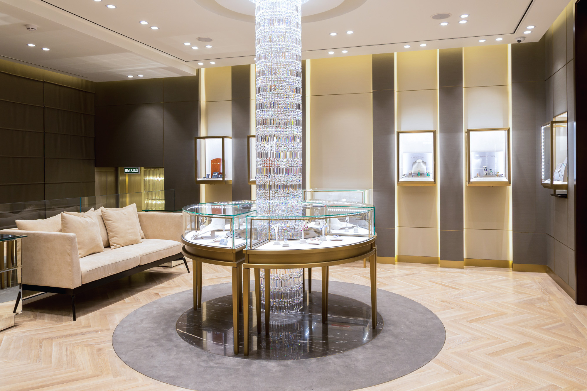 Viled, ювелирные украшения. Лисица Руслан — Коммерческий и fashion фотограф в Алматы