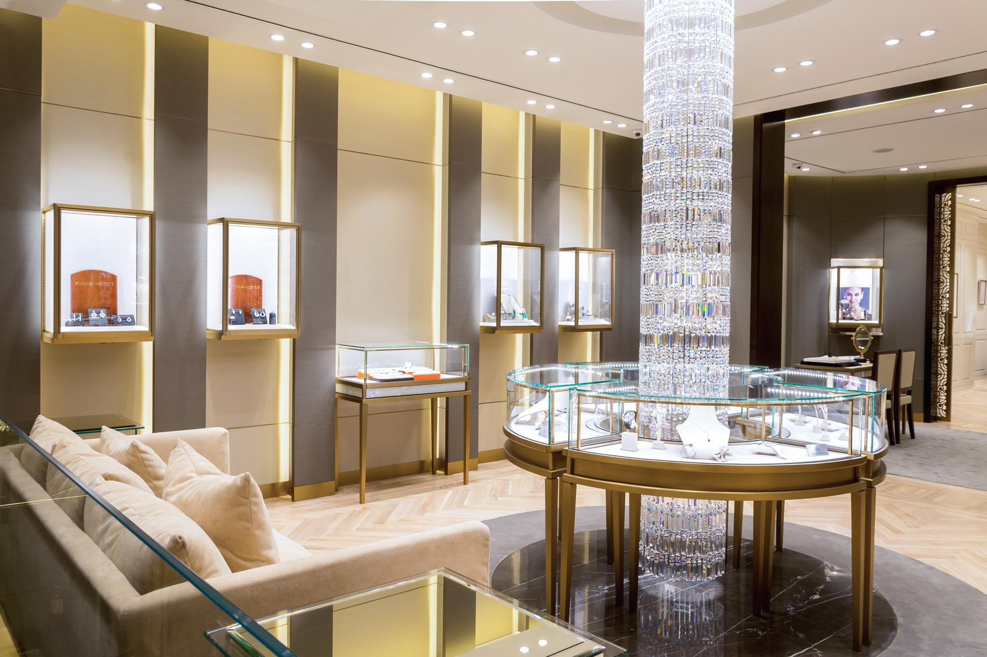 Viled, ювелирные украшения. Лисица Руслан — Коммерческий и fashion фотограф в Алматы